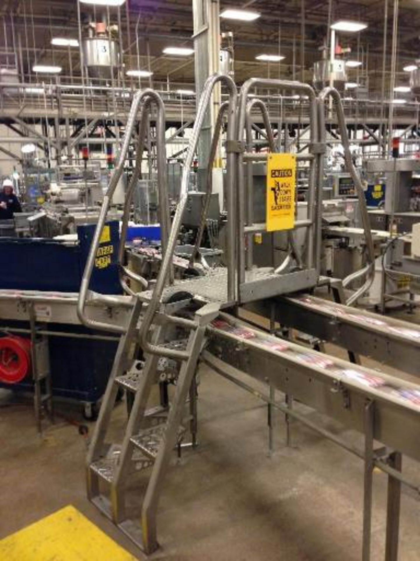 SS Lapeyre conveyor crossover, 3-way conveyor cross-over. Located in Marion, Ohio Rigging Fee: $100