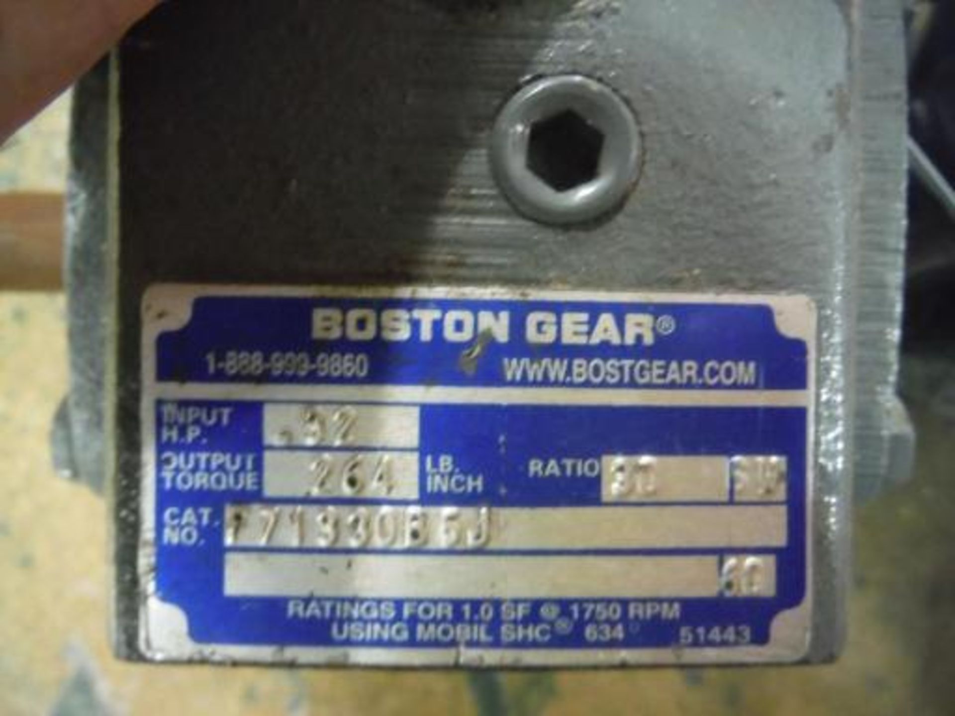 (2) Boston Gear Boxes, see pictures for specs (EACH). Located in Marion, Ohio Rigging Fee: $25 - Image 3 of 3