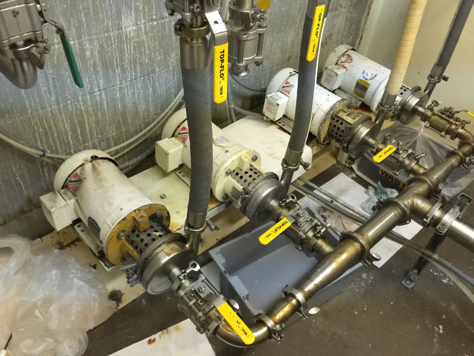 (6) 5 hp APV Centrifugal pumps oil pump room with ball valves and controls. Located in Marion, Ohio - Image 4 of 11