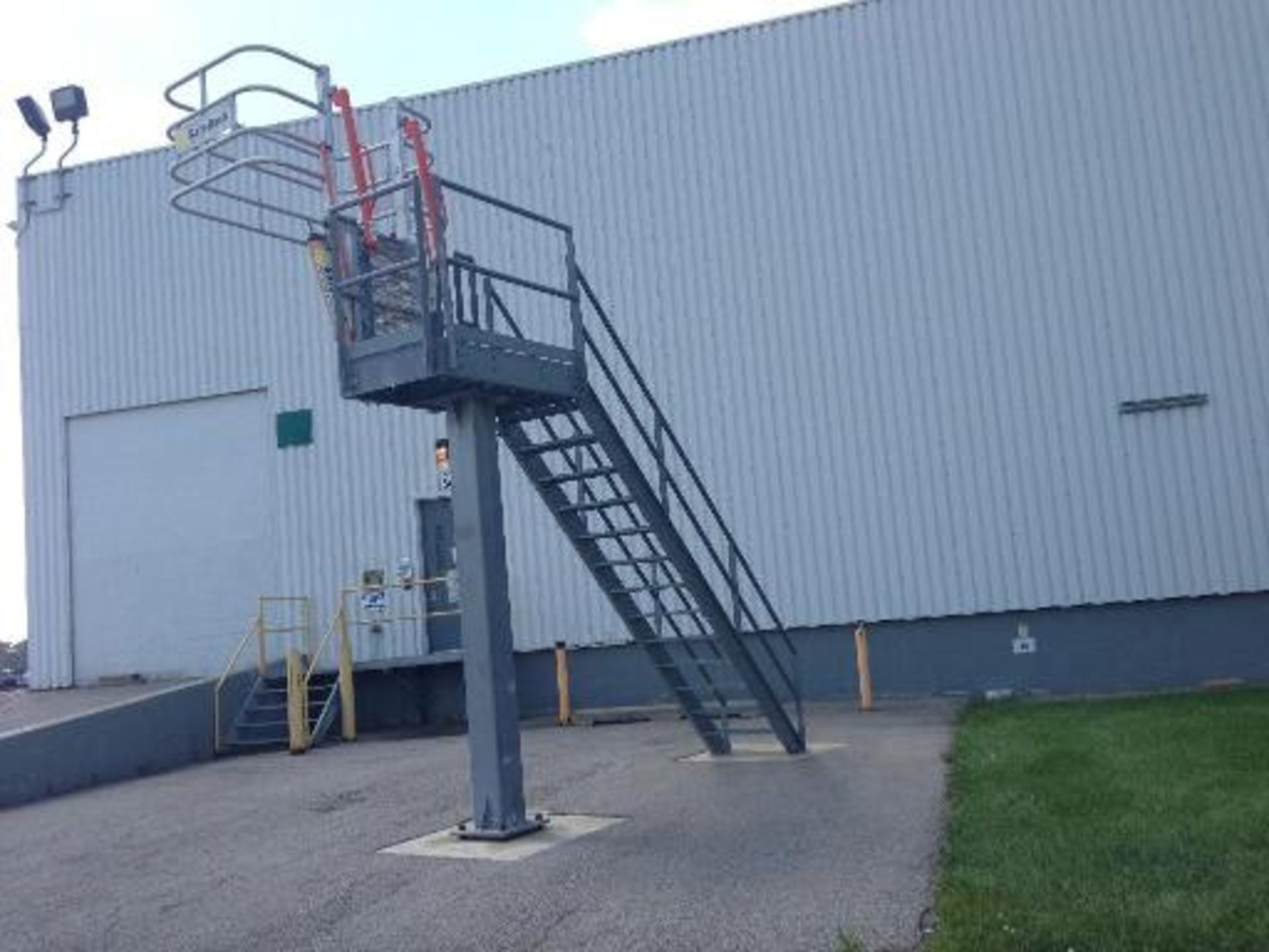 Safe Rack semi safety rack. Located in Marion, Ohio Rigging Fee: $1500