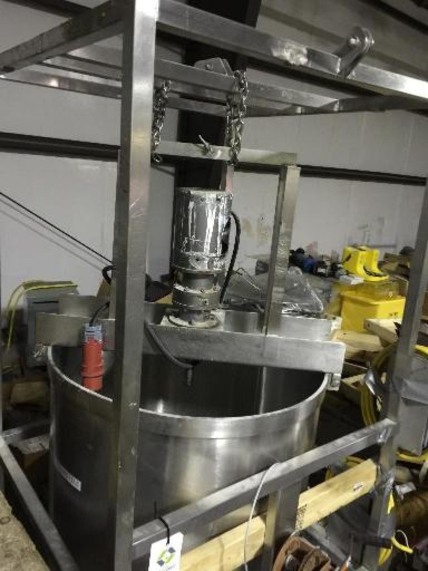 East Fill Kettle, Stainless Steel Kettle, 33 inch dia x 36 straight side, direct drive agitator, - Image 2 of 9
