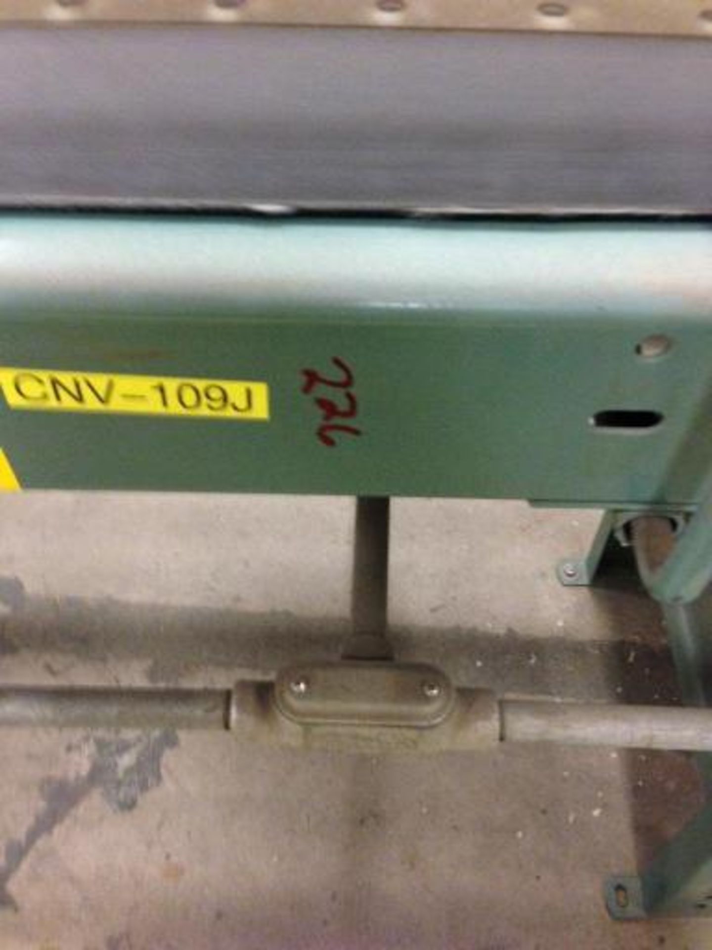 Hytrol belt conveyor16 inch x 5 feet long. Located in Marion, Ohio Rigging Fee: $200 - Image 4 of 4