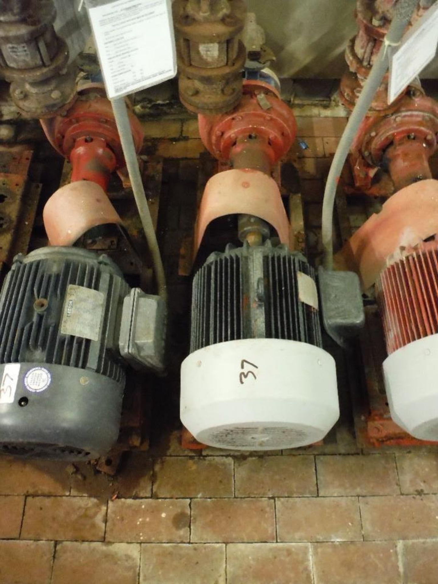 (8) 15 HP motors w/ pumps, w/ switches (EACH) / Rigging Fee: $250 - Image 6 of 10