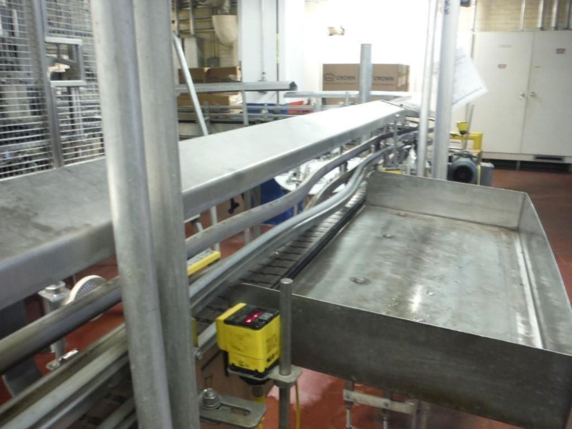 Priority One Table Top Power Conveyor, 15ft x 4 1/2in x 45in tall INCOMPLETE - SELLS AS A LOT WITH - Image 2 of 3