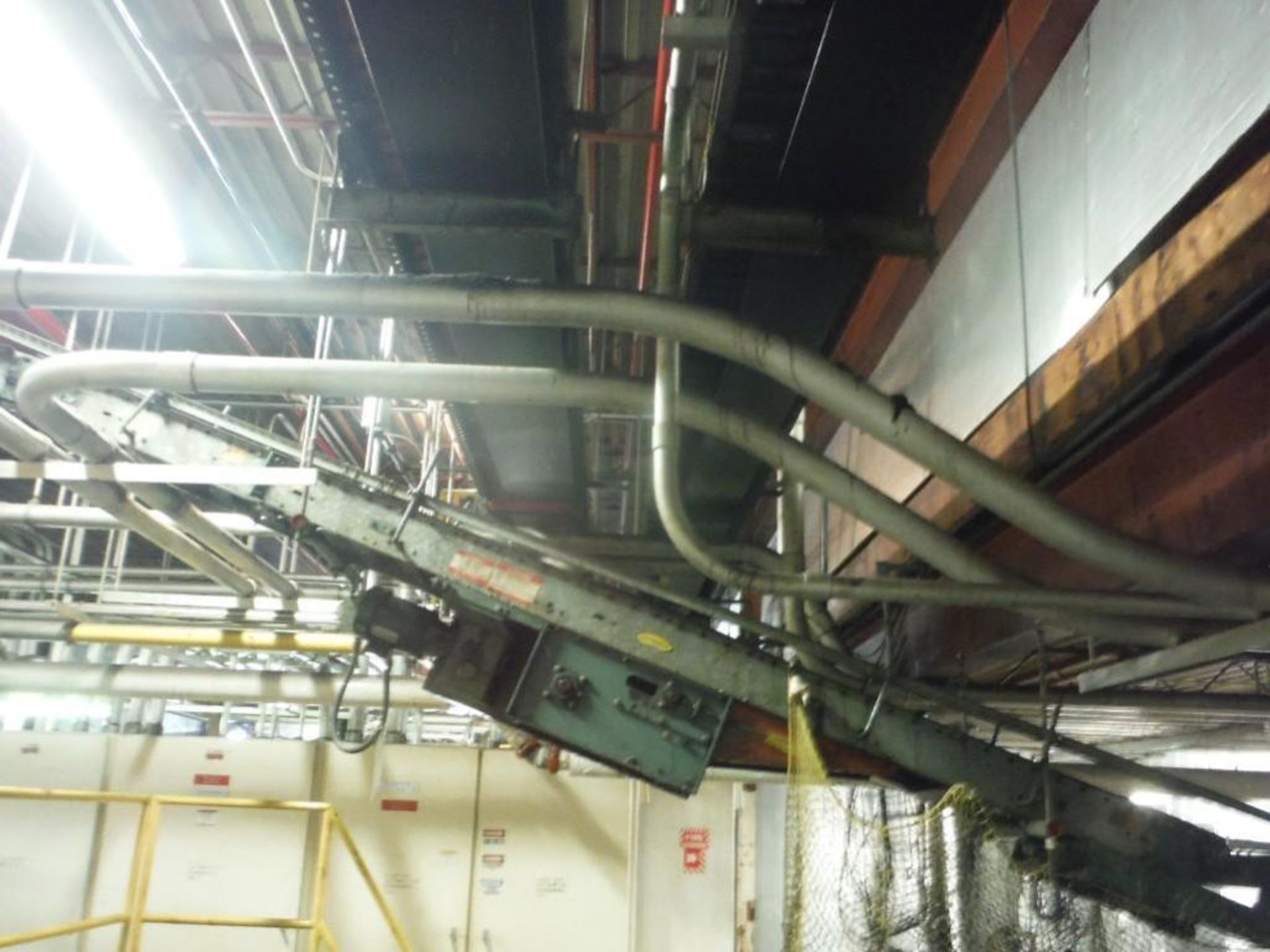 Approx. 1500ft of Power Roller and Belt Conveyor  Rigging Fee: $10000 - Image 5 of 10
