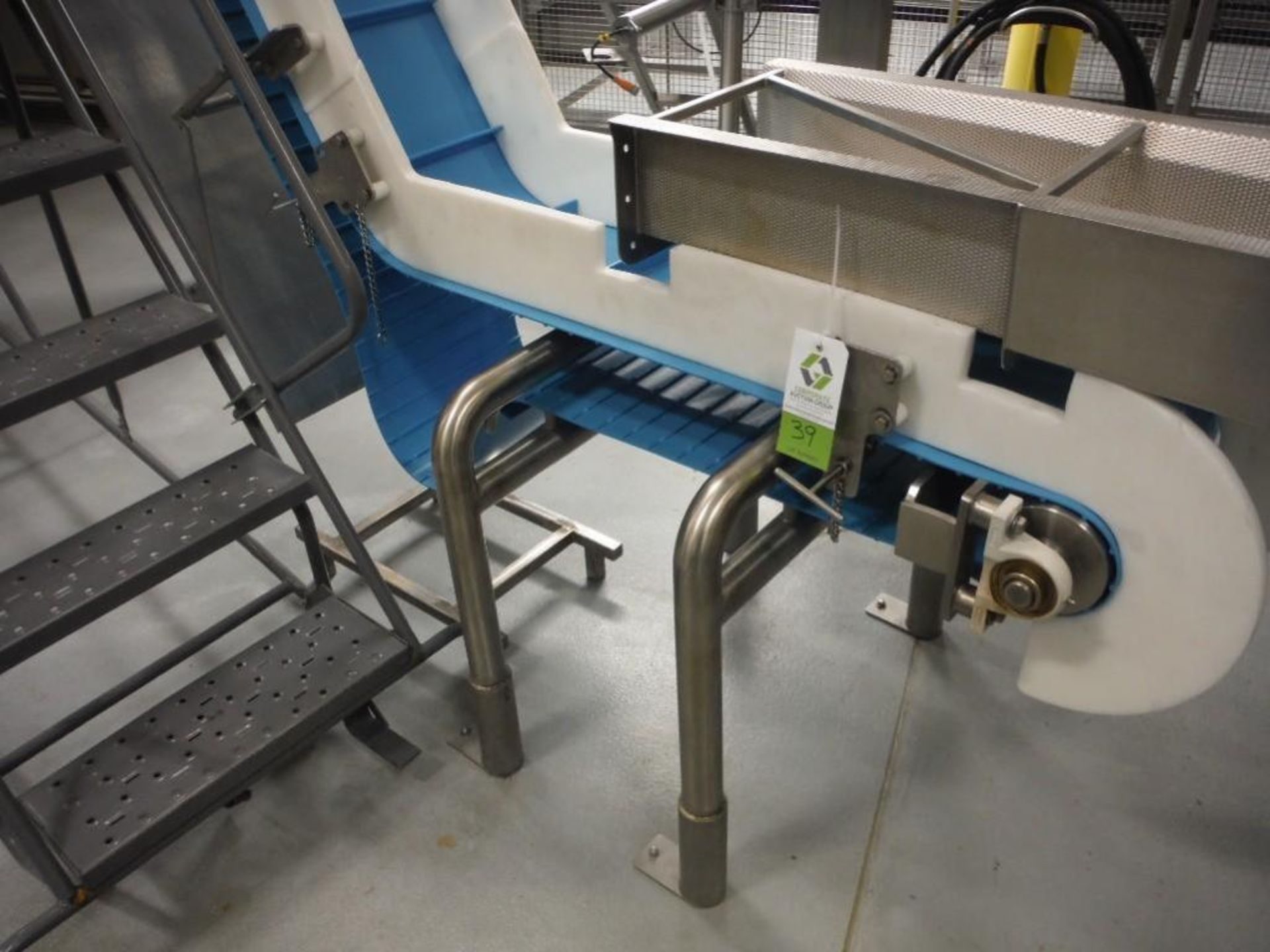 Z conveyor, 180 in. long x 12 in. wide x 32 in. infeed x 192 in. discharge - Image 2 of 6