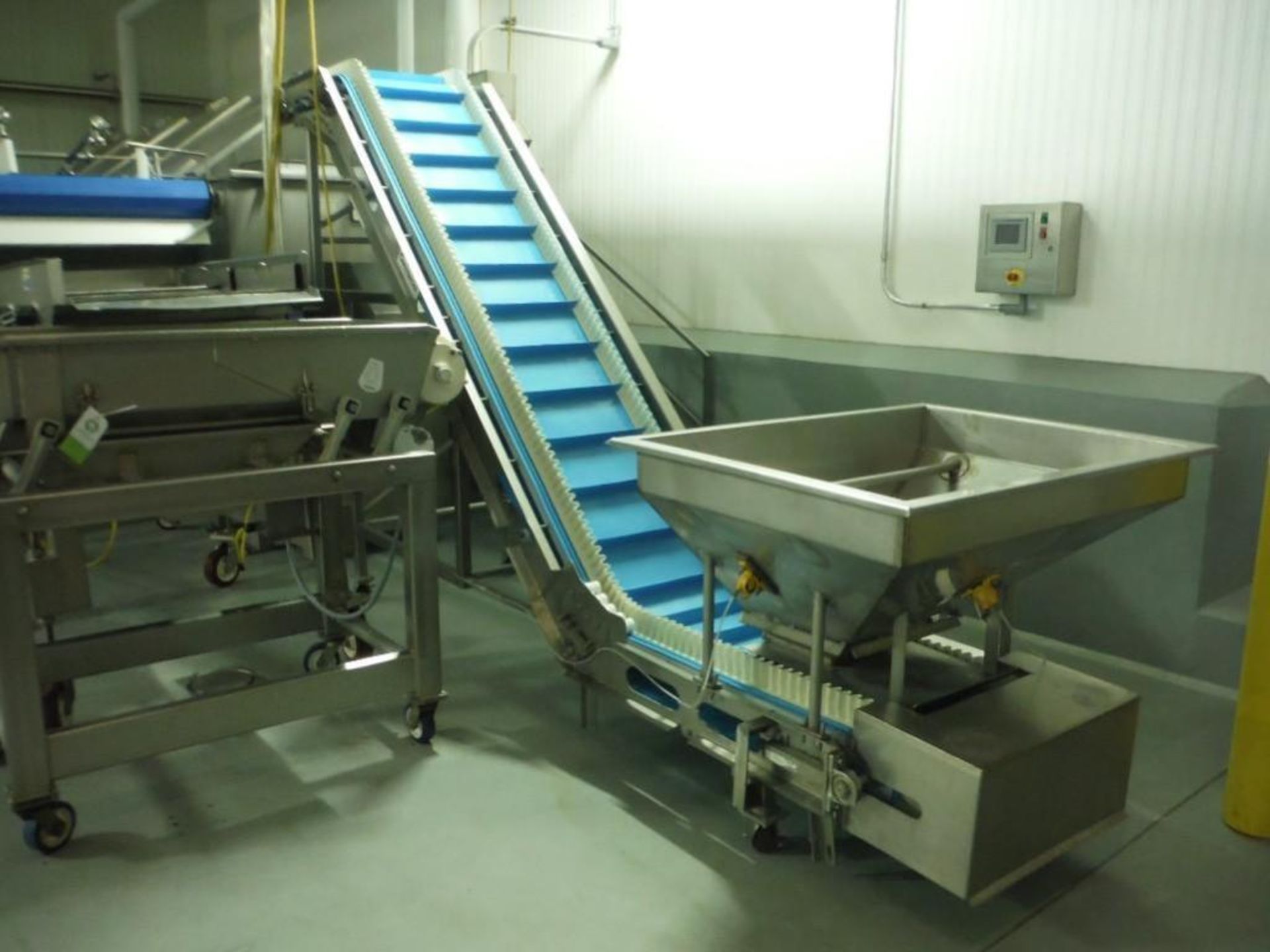 Commercial incline cleated belt conveyor, SN UBC0211-11560, 15 ft. long x 20 in. wide x 20 in. infee - Image 7 of 7