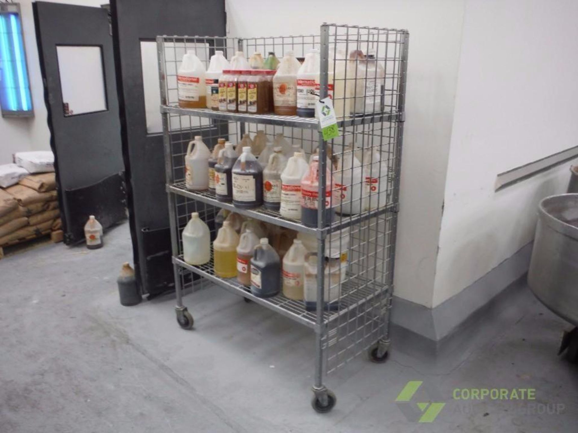 Wire metro cart. **(Located in Pico Rivera, CA)** Rigging Fee: $0