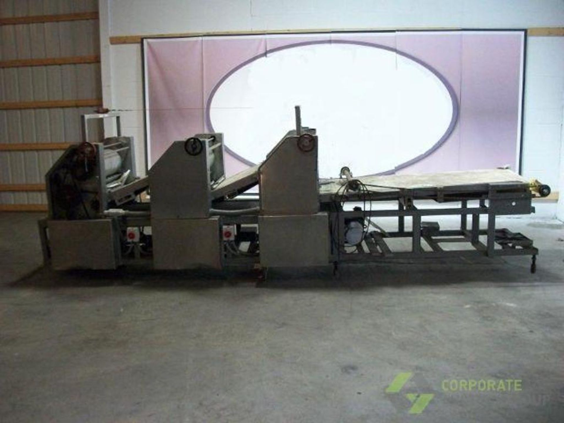 Moline Sheeting Line, includes makeup conveyor and 3 sheeting heads. Sheeting head dimensions: #1 - - Image 4 of 4