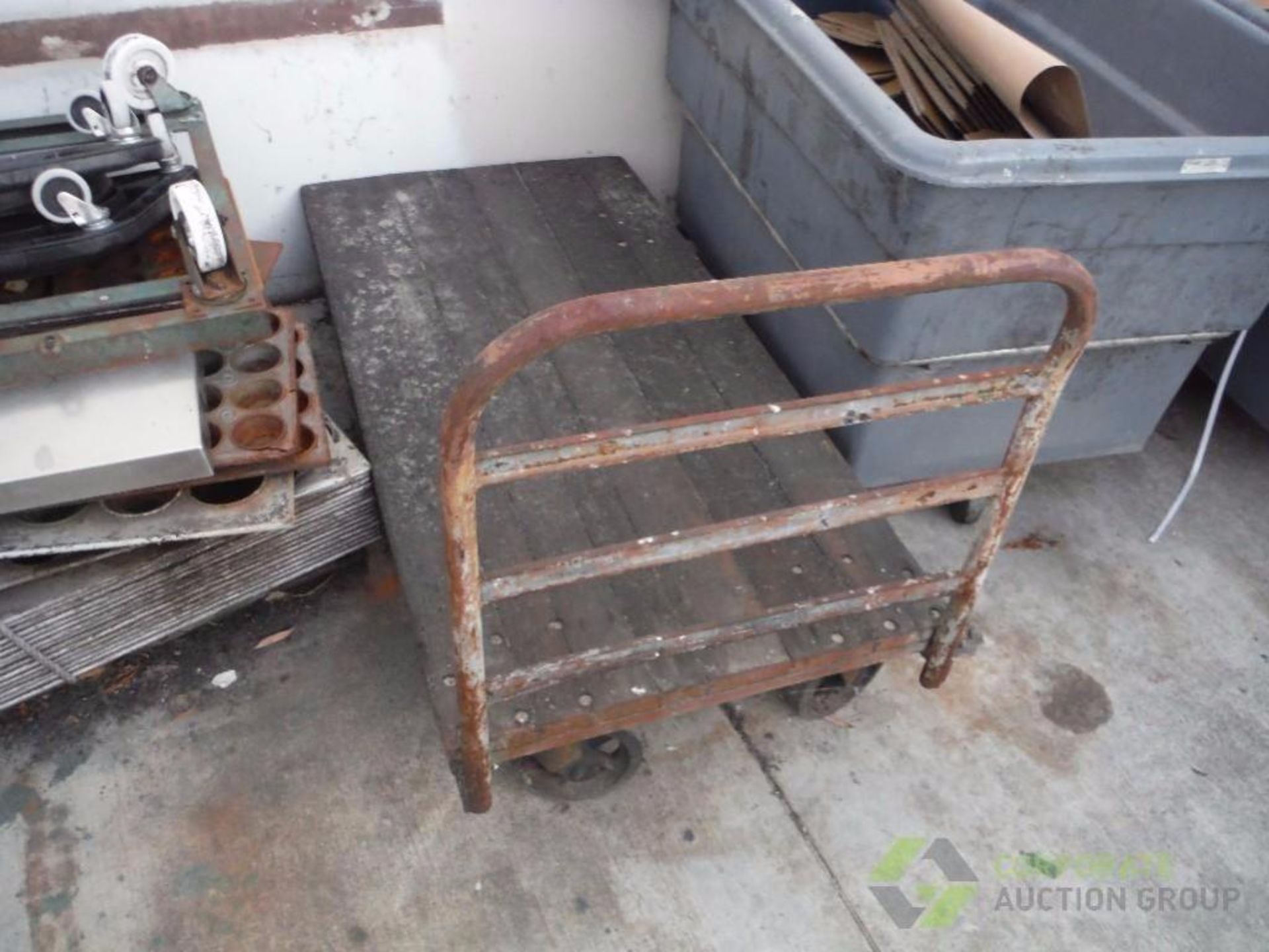 (1) Heavy duty Rubbermaid flat cart and (4) Misc. flat carts. **(Located in Pico Rivera, CA)** Riggi - Image 10 of 10