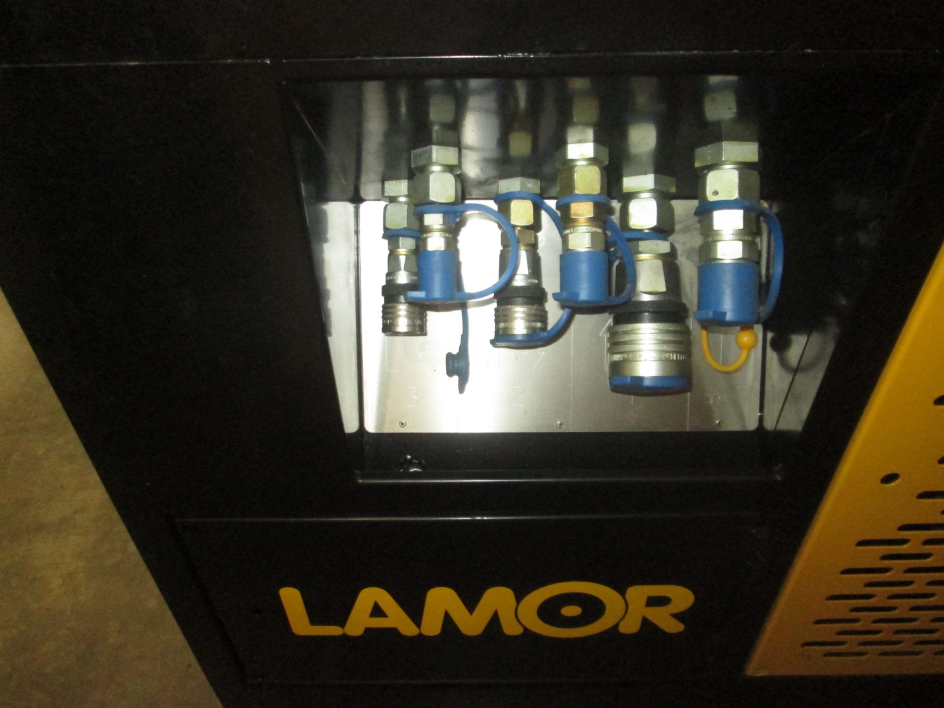 LAMOR SLICKBAR LPP 30 ENCLOSED HYDRAULIC POWER PACK WITH LOMBARDINI DIESEL ENGINE AND ELECTRIC START - Image 3 of 3