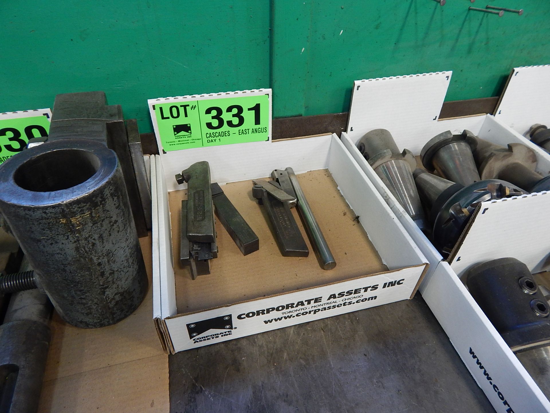 LOT/ LATHE TOOLING