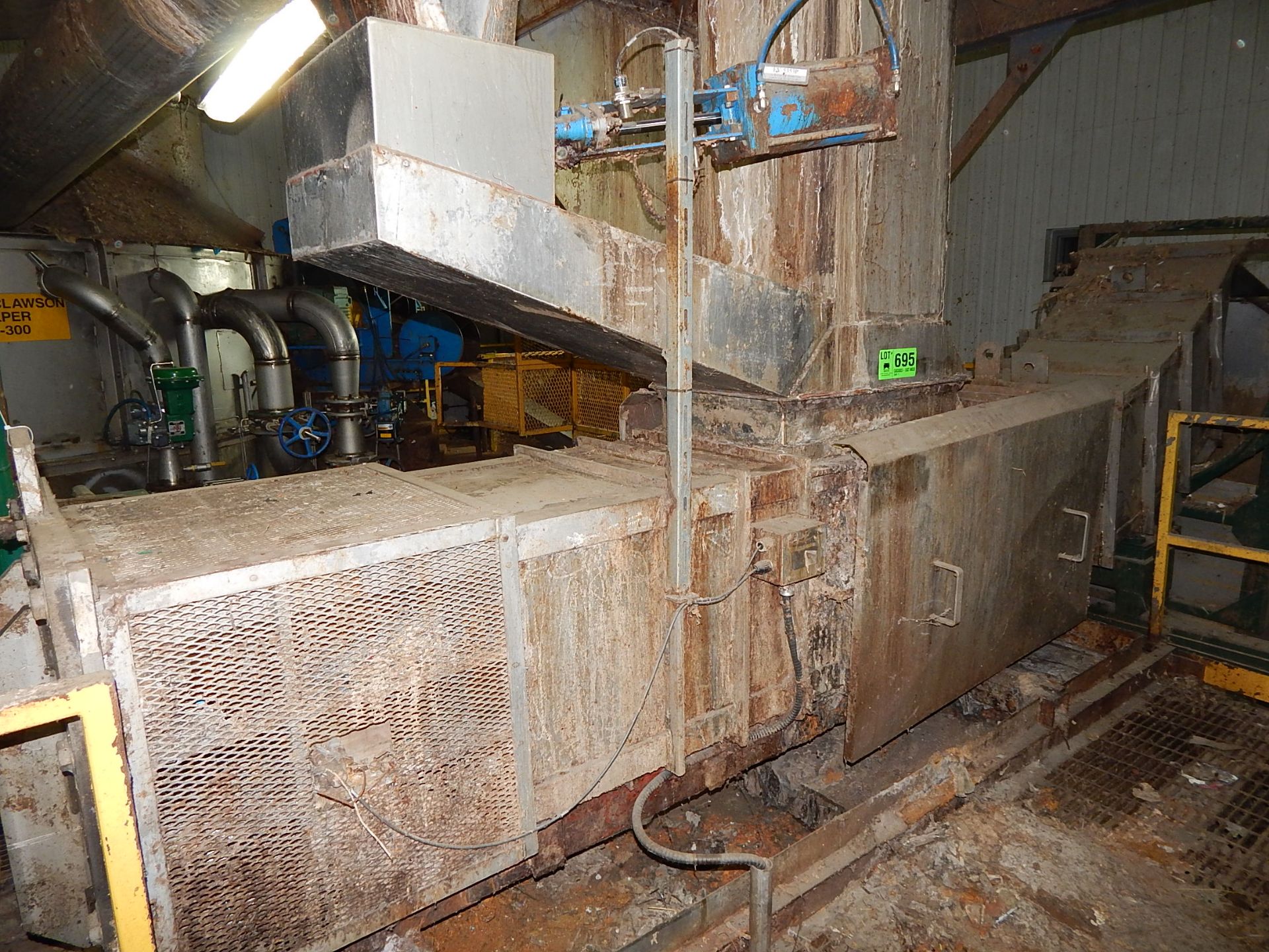 HYDRAULIC PRESS TRASH COMPACTOR (CI)