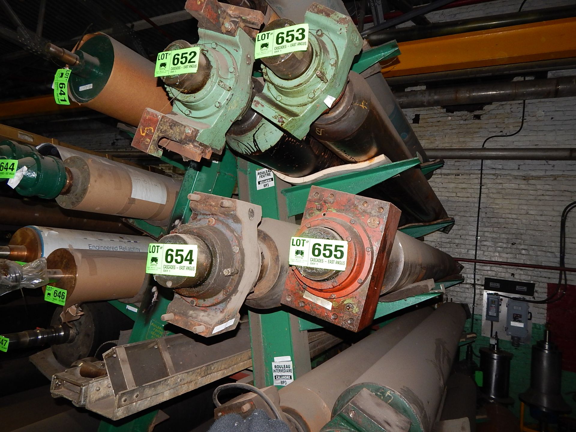 PAPER MACHINE SPARE/REBUILT ROLL - #3 CALANDER ROLL (CI)