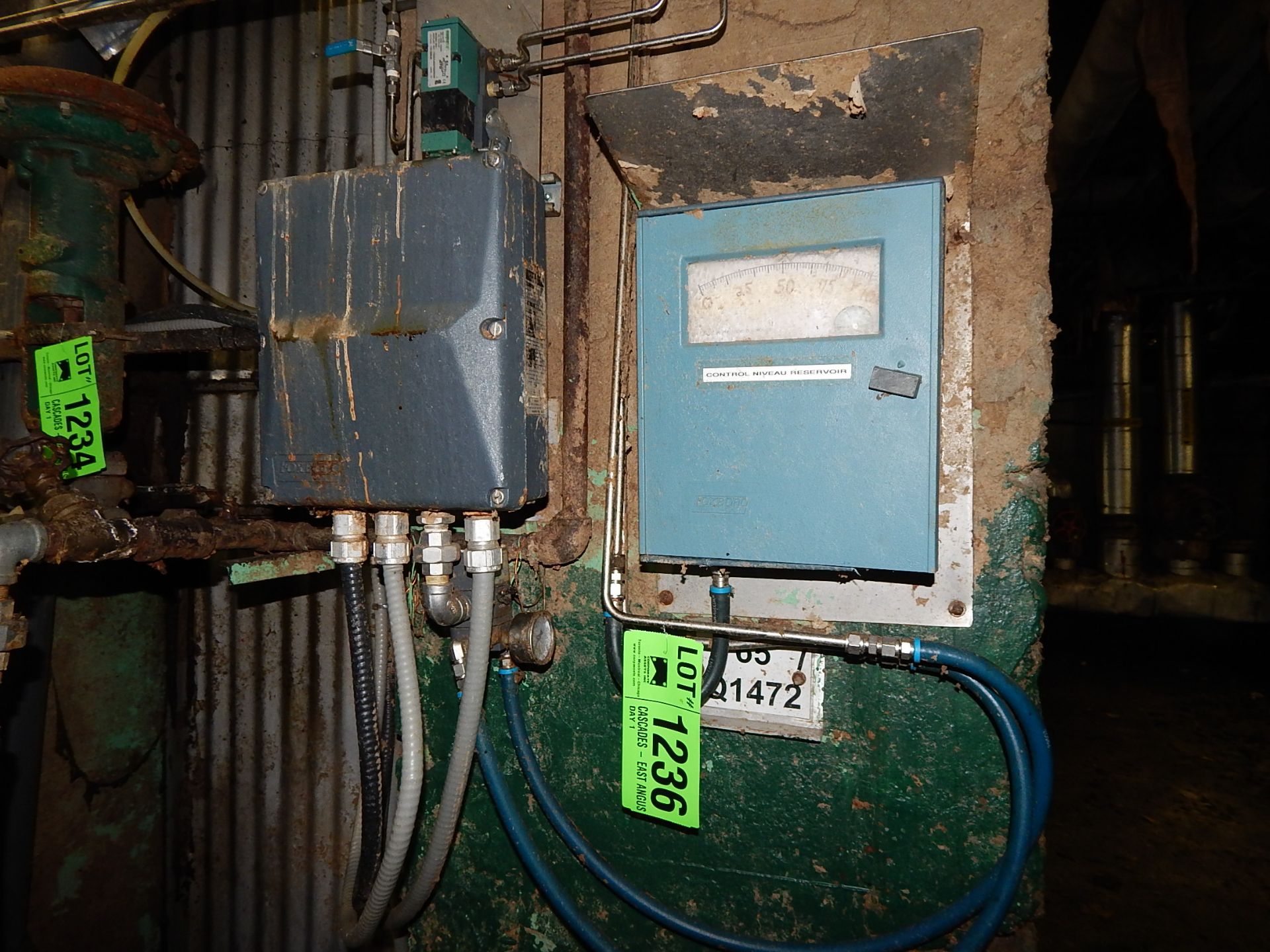 FOXBORO FLOW TRANSMITTER CONTROL BOX (CI)