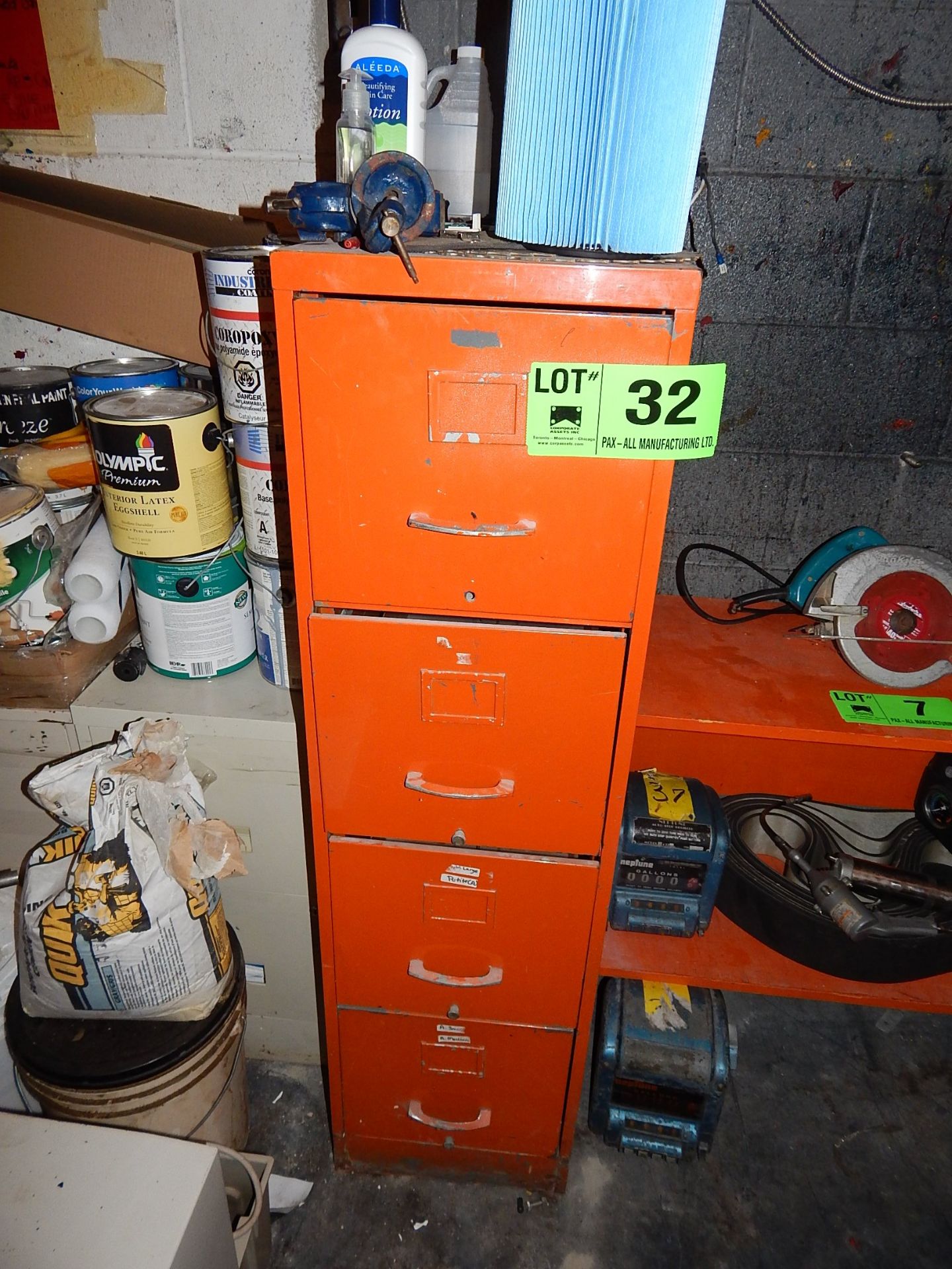 LOT/ CABINET WITH CONTENTS