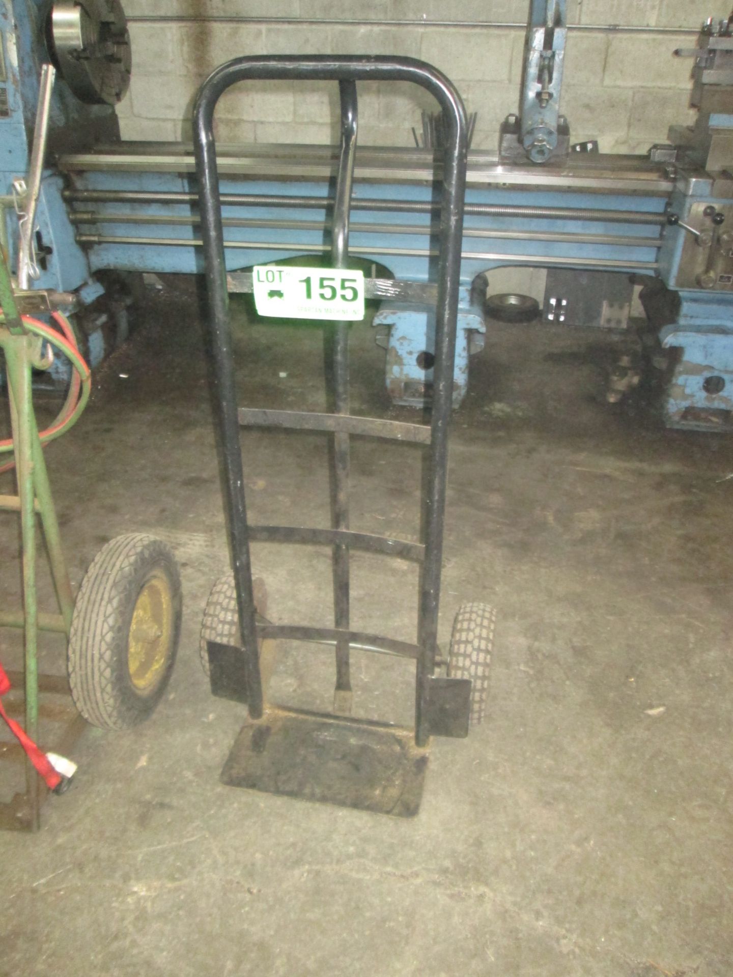 2 WHEEL DOLLY WITH INFLATEABLE TIRES
