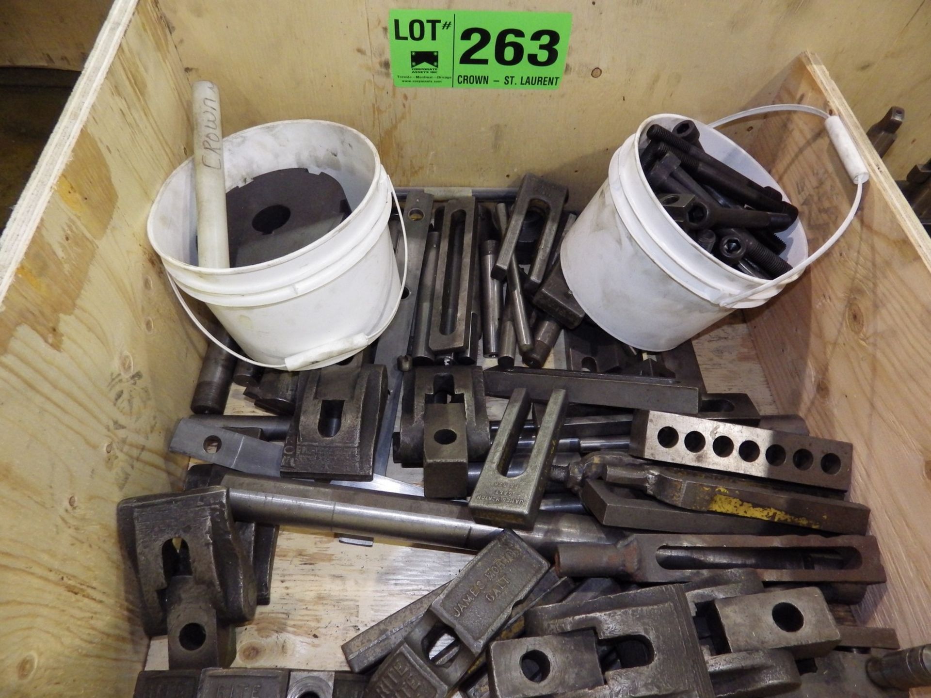LOT/ TIE-DOWN CLAMPING