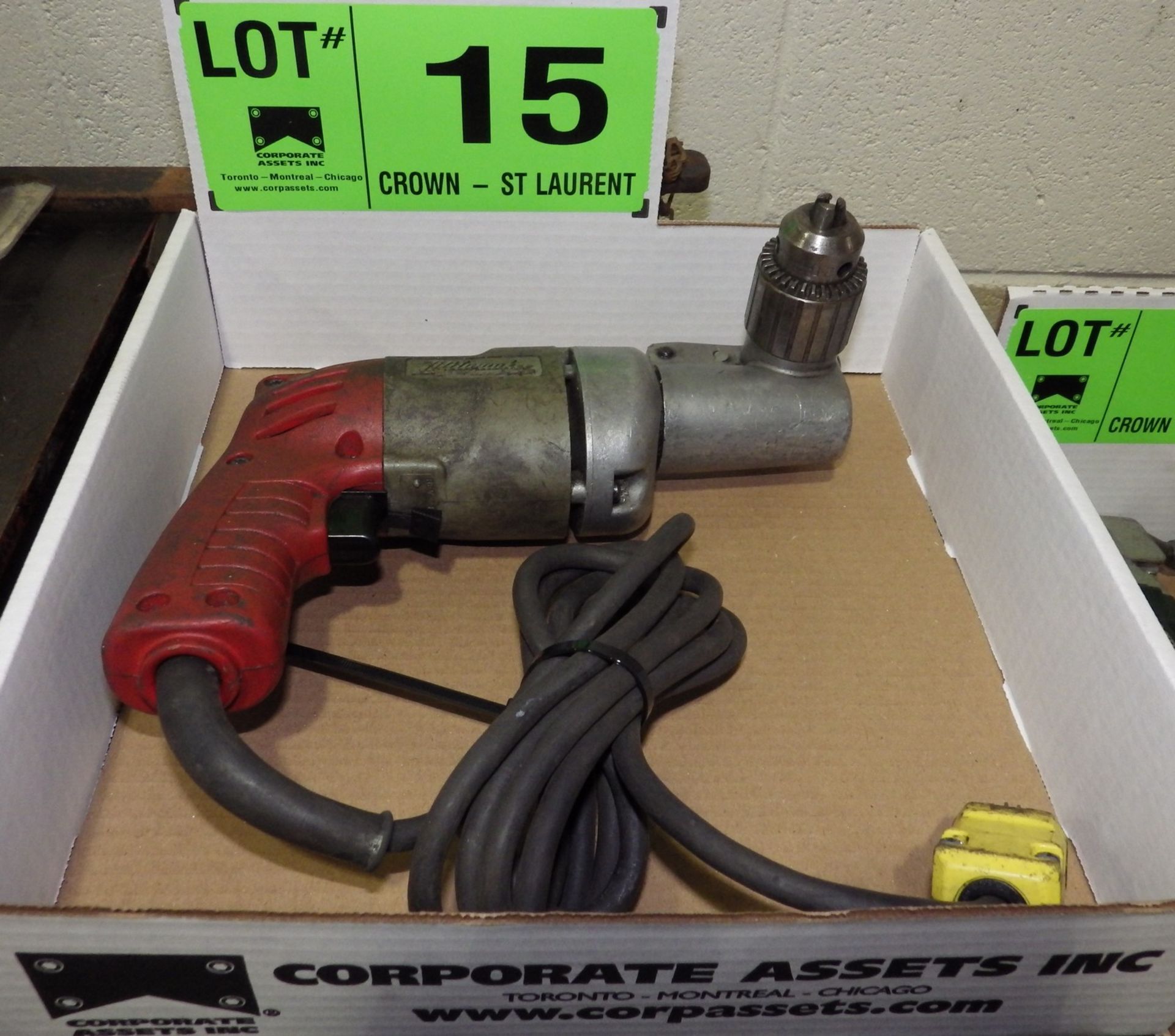 MILWAUKEE RIGHT ANGLE ELECTRIC DRILL