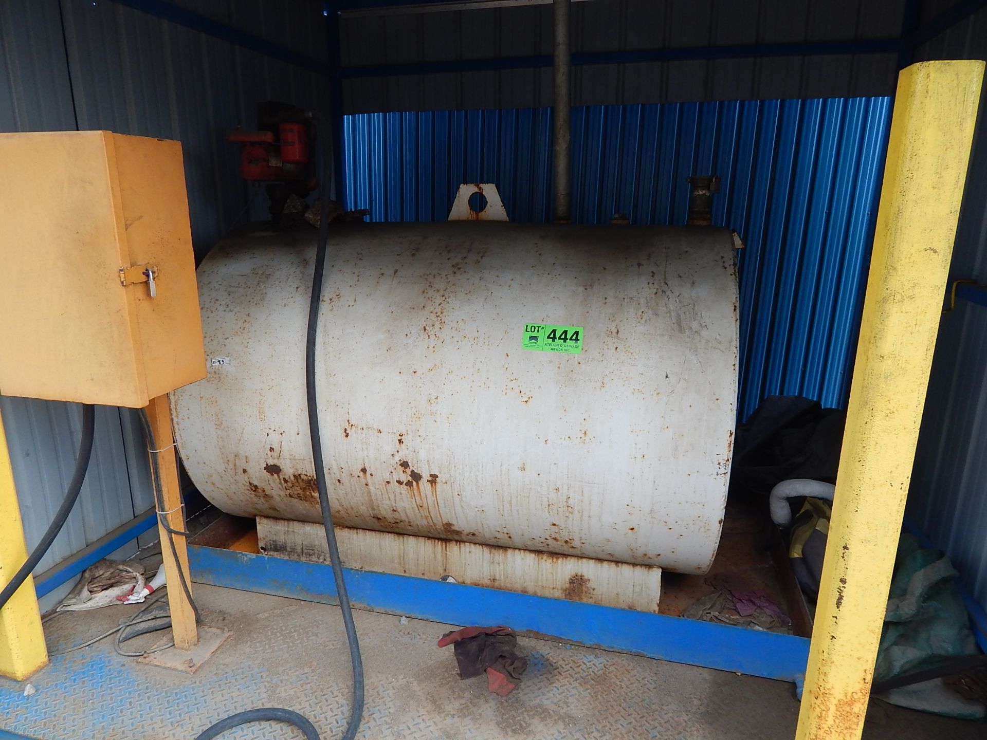 OUTDOOR FUEL TANK WITH PUMP