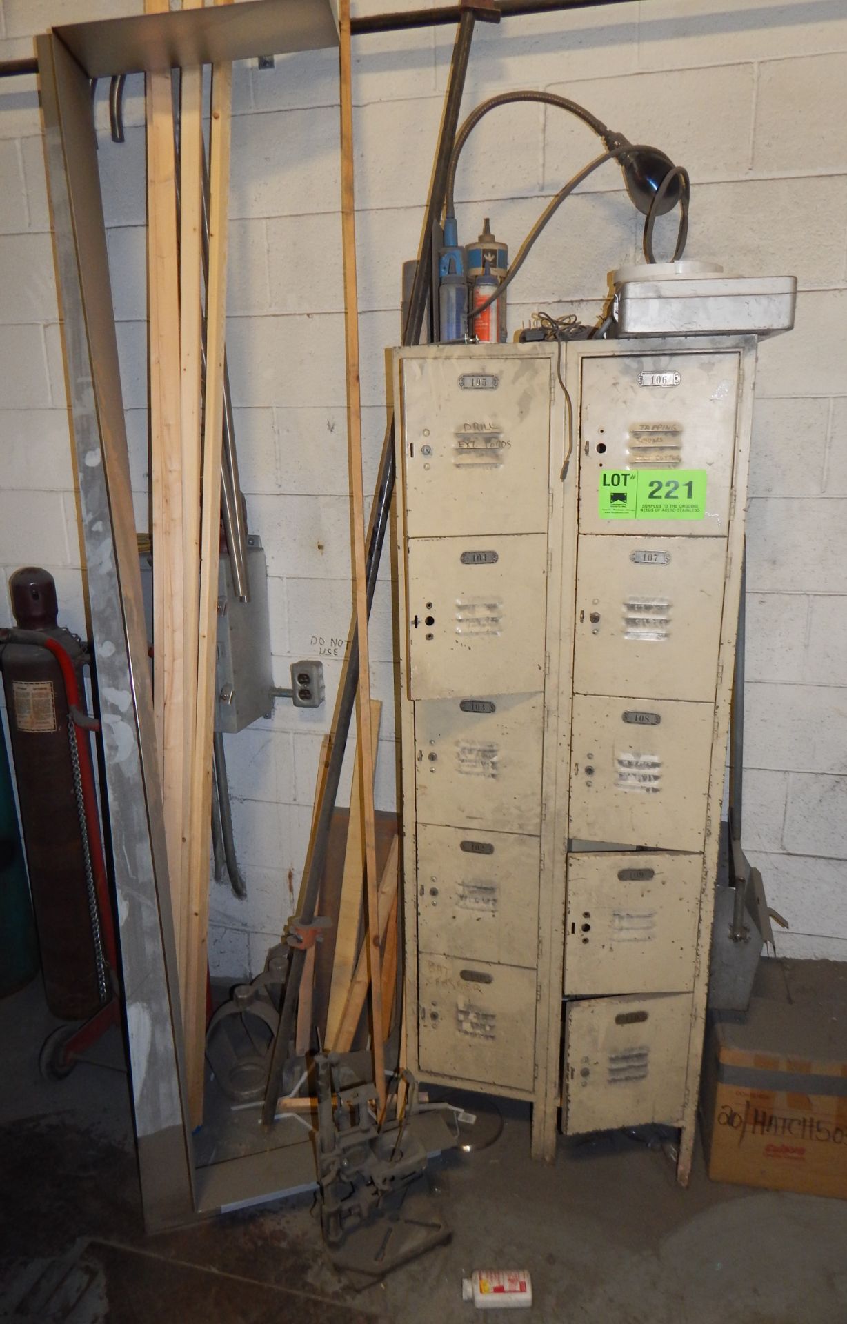 LOT/ LOCKER AND CONTENTS