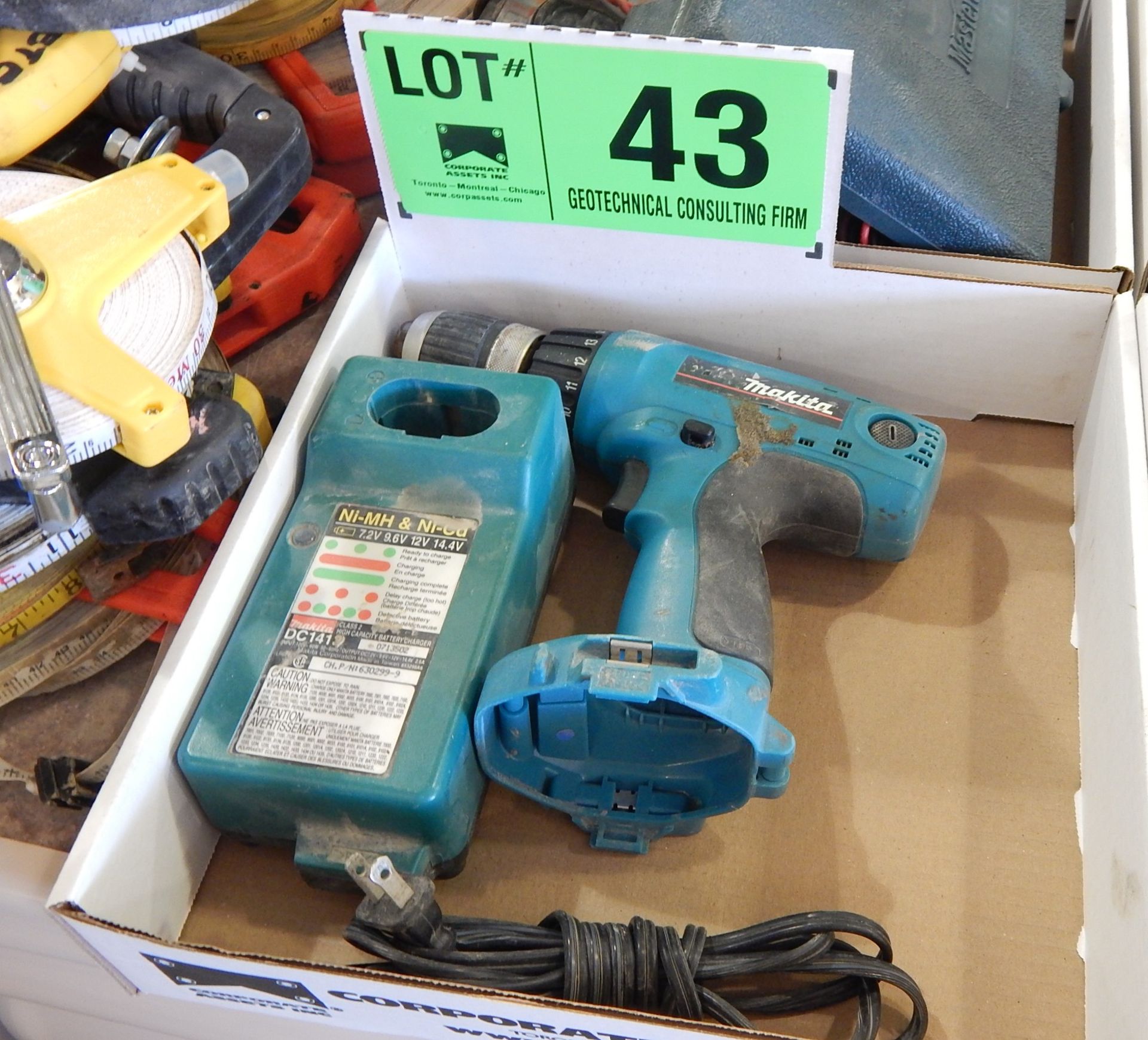 MAKITA CORDLESS DRILL