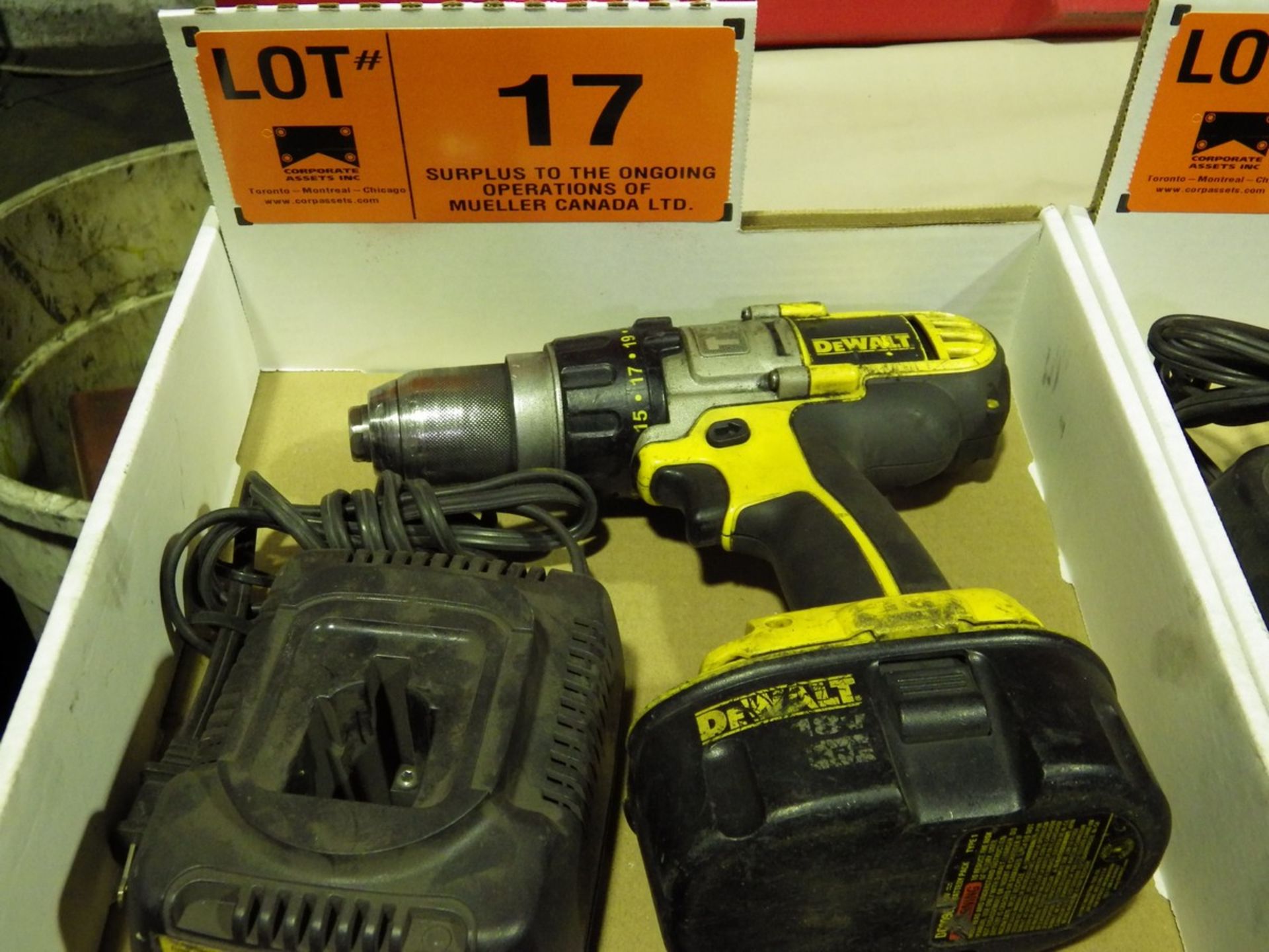 DEWALT 18V HEAVY DUTY CORDLESS DRILL