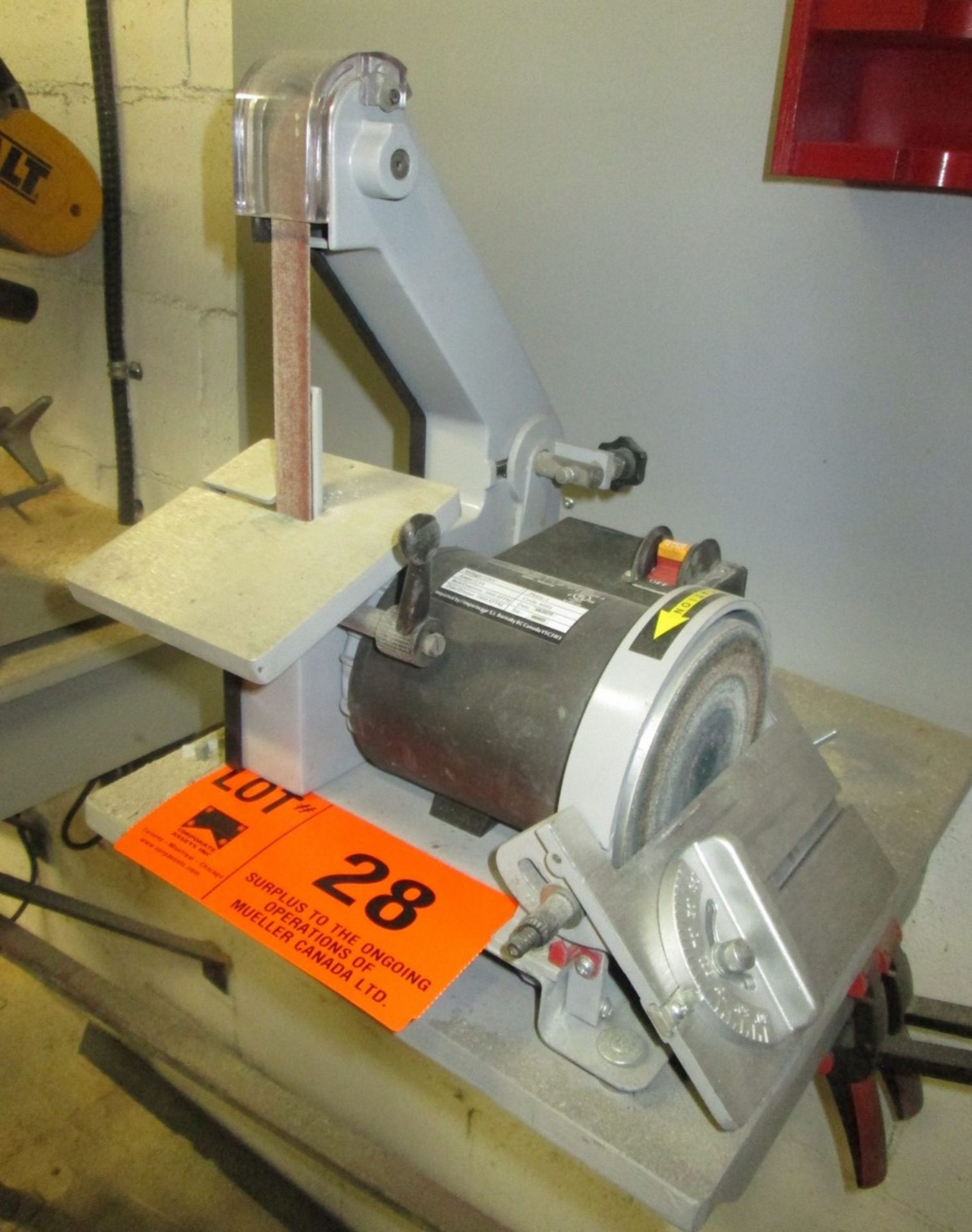 ROK BENCH TYPE COMBINATION SANDER WITH 1" BELT AND 5" DISC