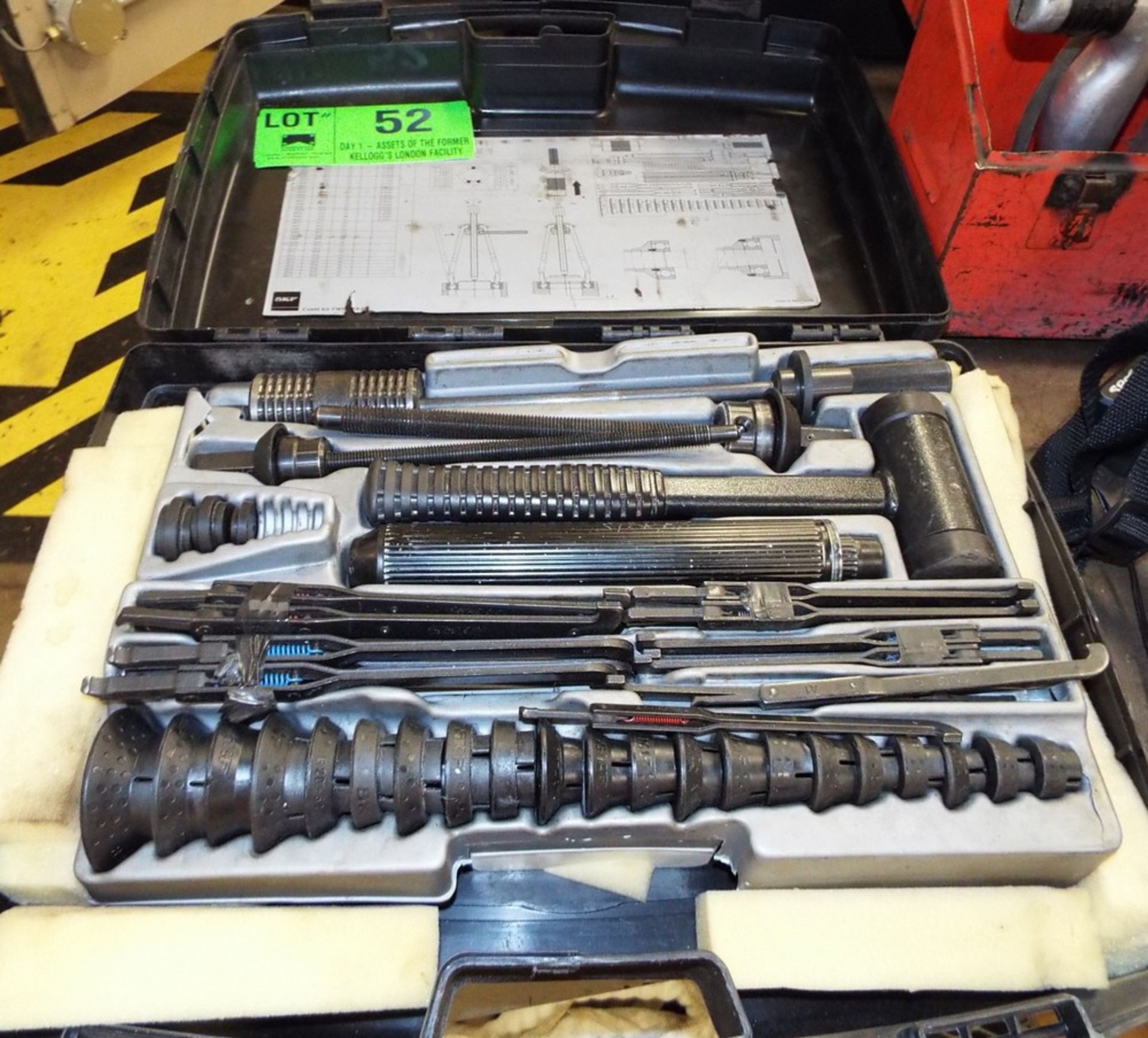 SKF HEAVY DUTY GEAR AND BEARING PULLER SET