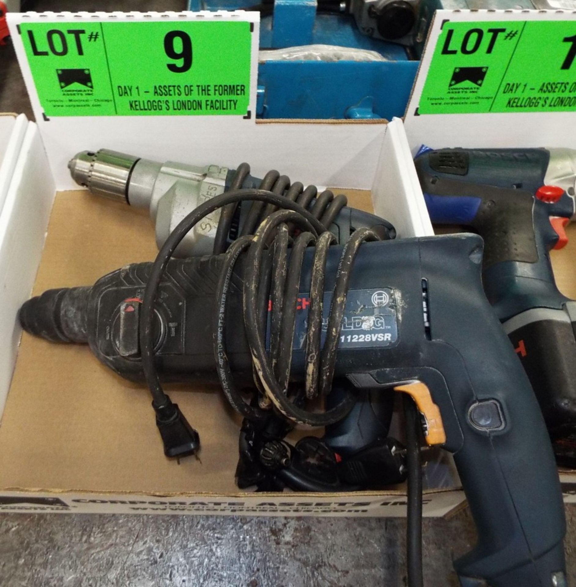 LOT/ 1/2" ELECTRIC HAMMER DRILLS