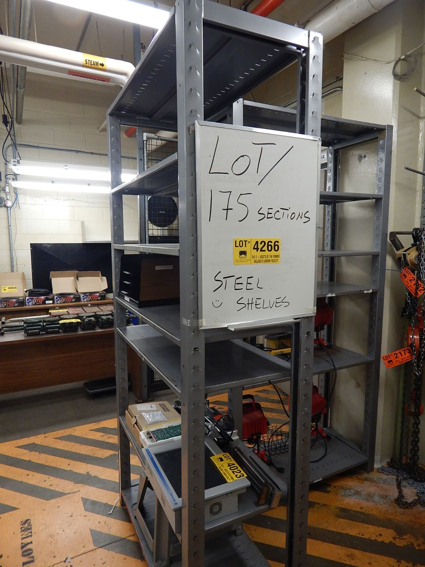 LOT/ APPROX 175 UNITS OF STEEL SHELVING (BUILDING 32, STORES)