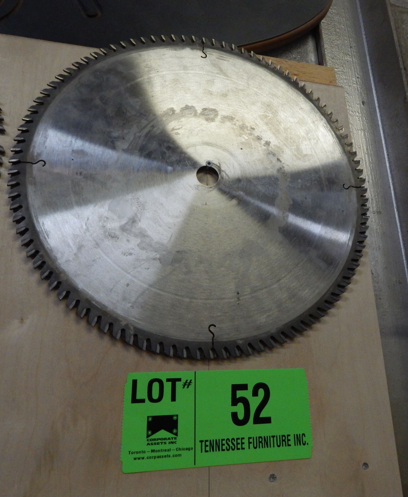 LOT/ 16" SAW BLADES