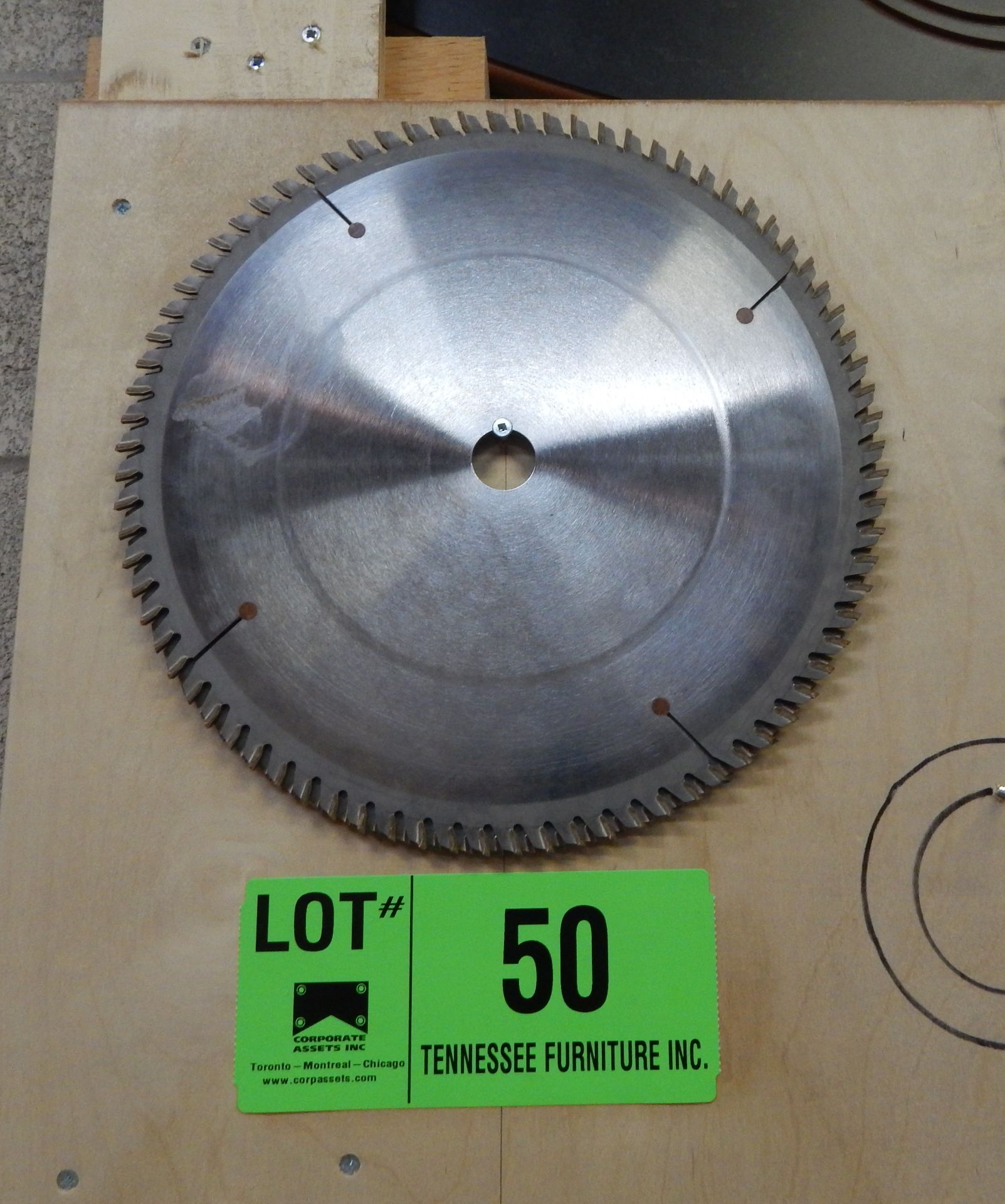 LOT/ 12" SAW BLADES