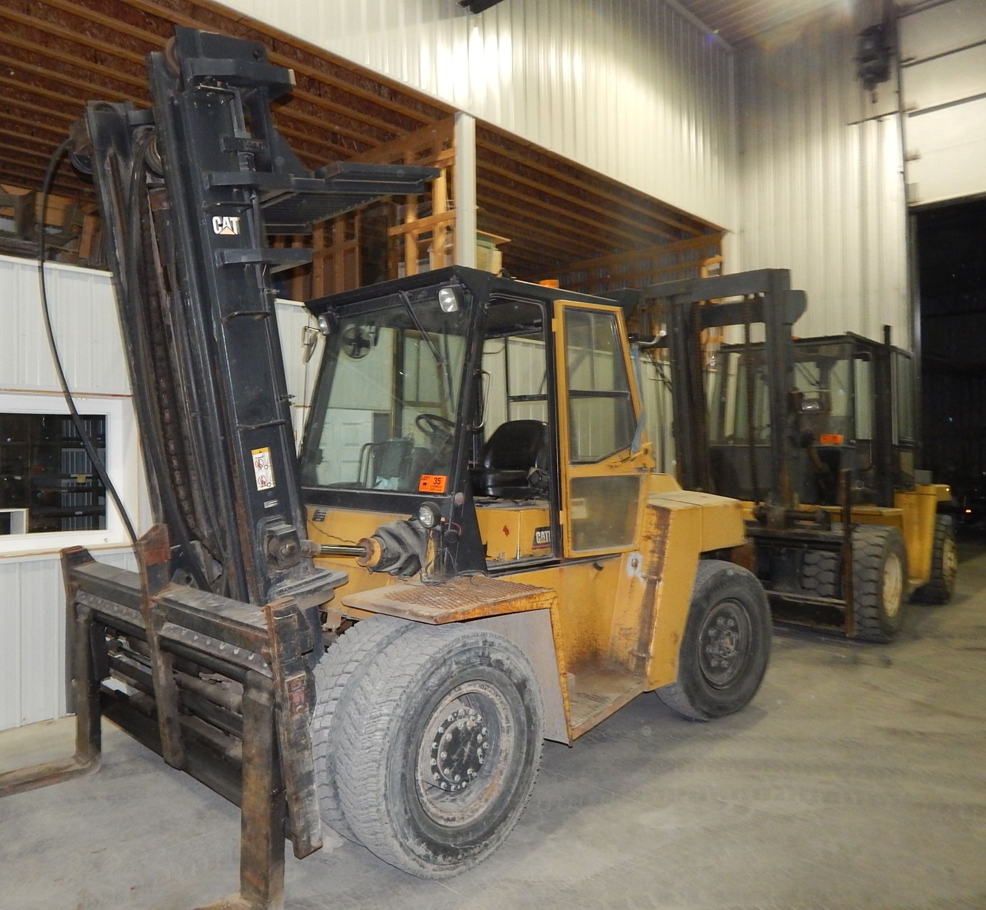 CATERPILLAR DP80 DIESEL FORKLIFT WTH 8000KG CAPACITY AND 450CM MAX REACH S/N: 10P00189