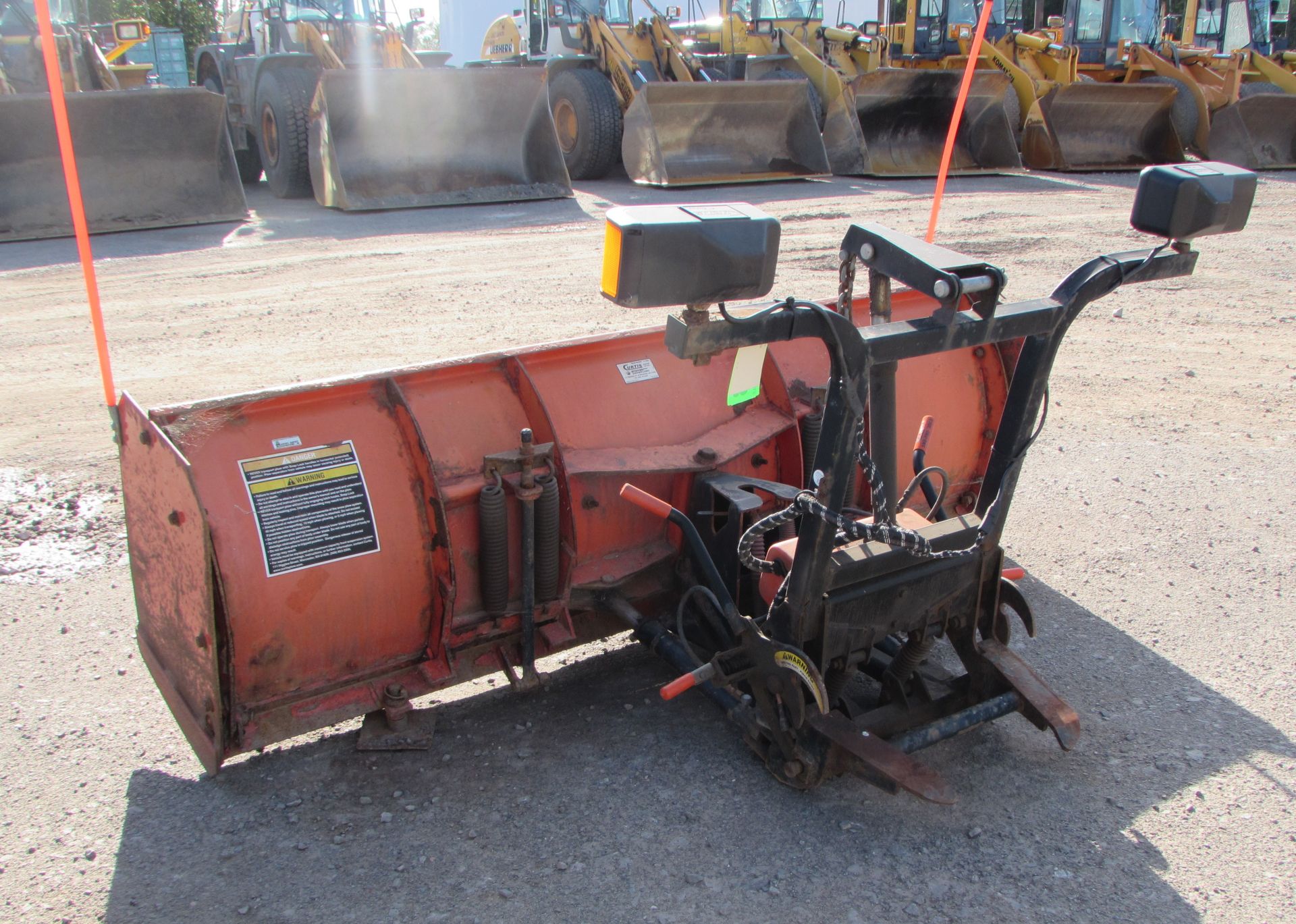 CURTIS 7-1/2' TRUCK MOUNT SNOW PLOW S/N: - 511856 - Image 3 of 5