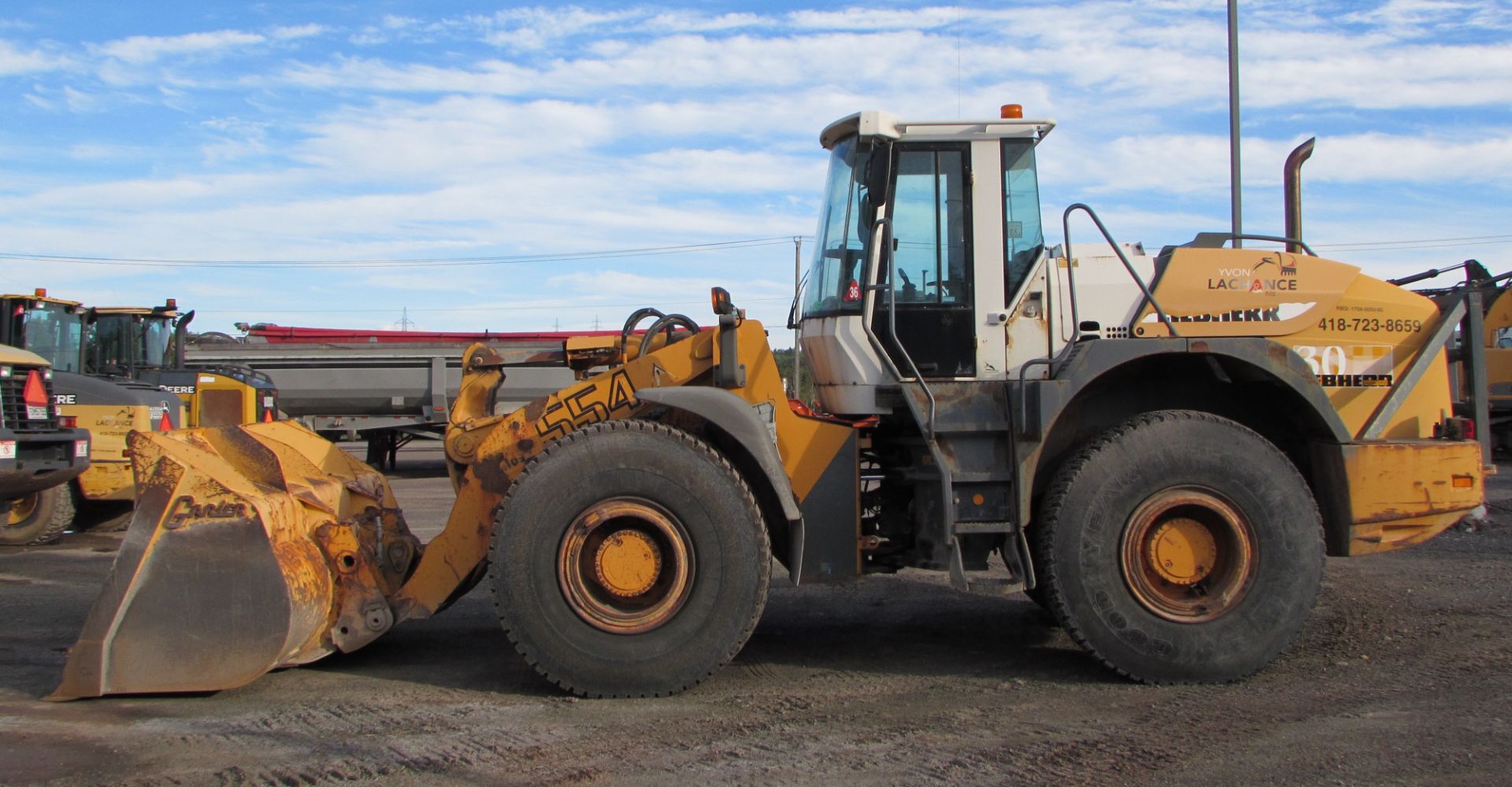 2002 LIEBHERR L-554 WHEEL LOADER C/W LIEBHERR D924TI-EA2 196 HP ENGINE, BUCKET, APPROX. 9,006 HRS ( - Image 2 of 10