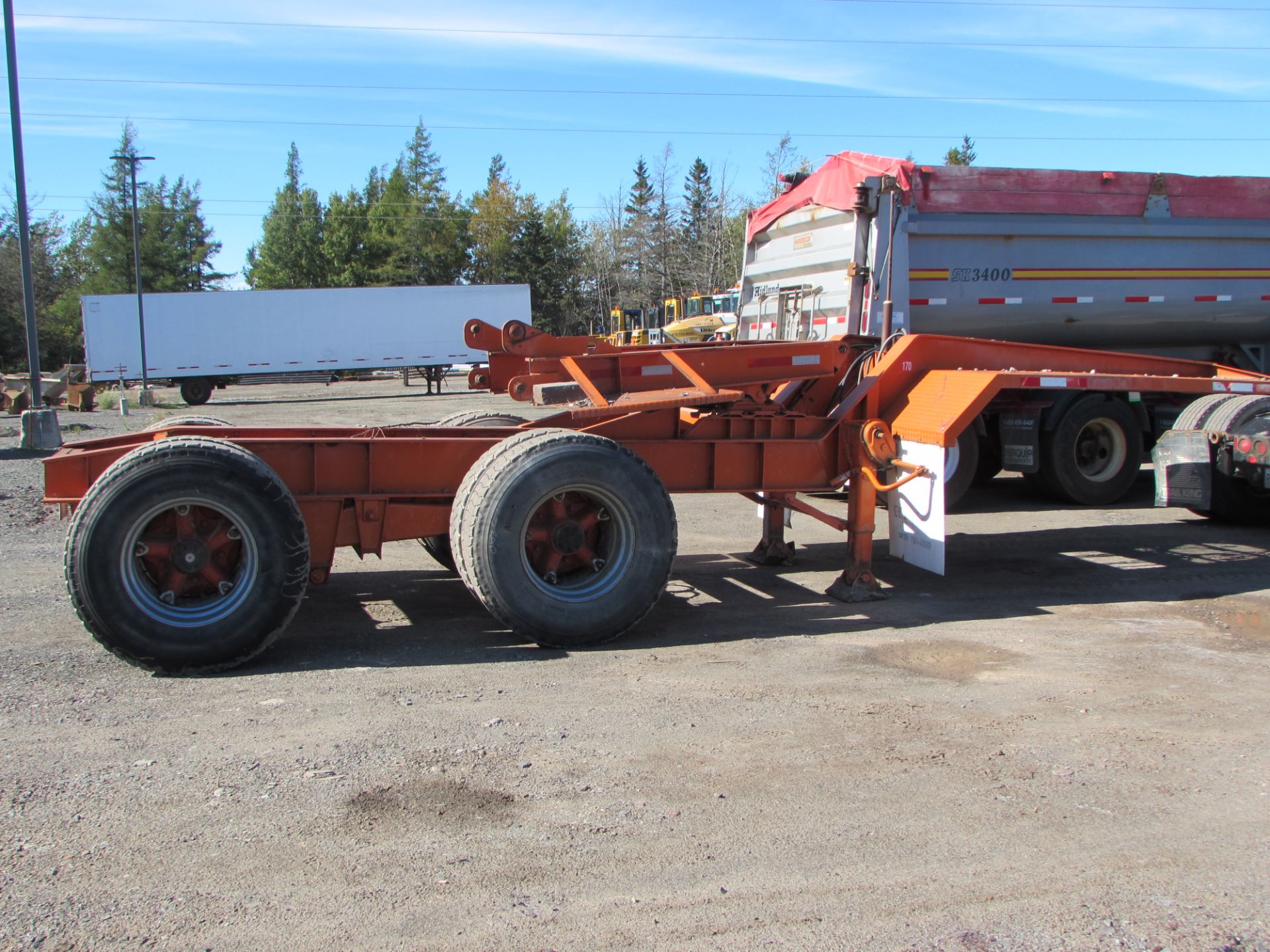 1995 TRAIL KING J232F TANDEM AXLE JEEP DOLLY C/W AIR RIDE SUSPENSION VIN  #2L9J232FXS1035155 - Image 3 of 4