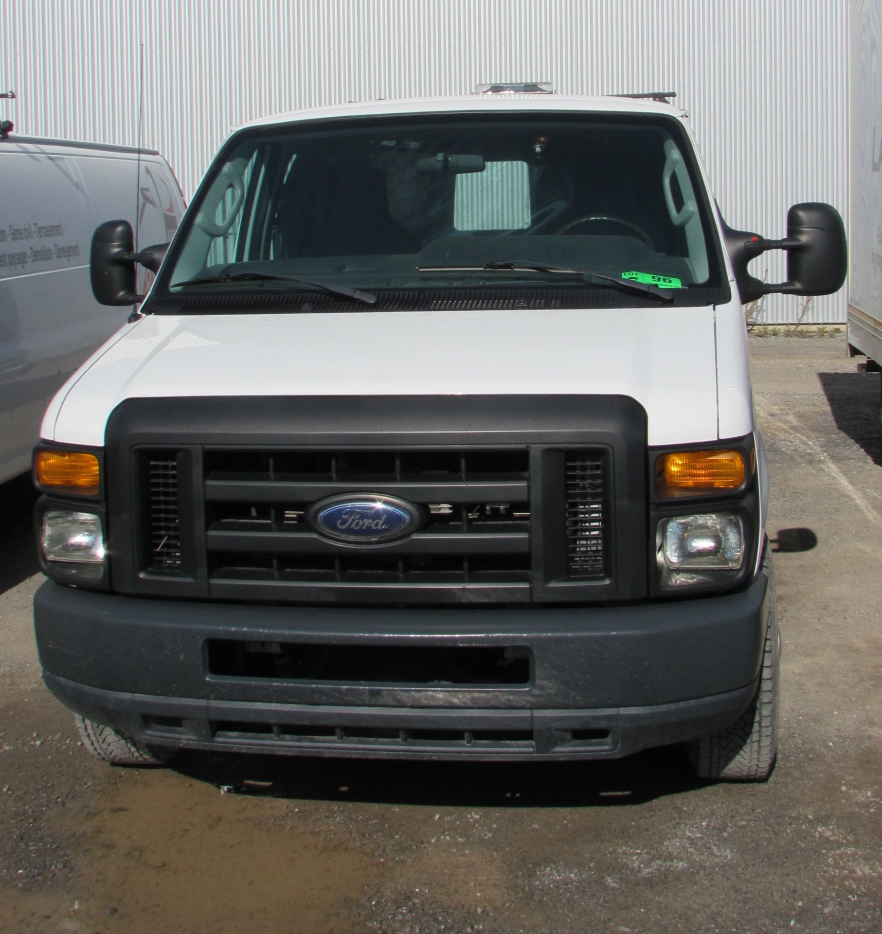 2011 FORD E-250 EXTENDED PANEL VAN C/W REAR WHEEL DRIVE, 5.4L V8 SOHC 16V ENGINE, AUTOMATIC - Image 2 of 8