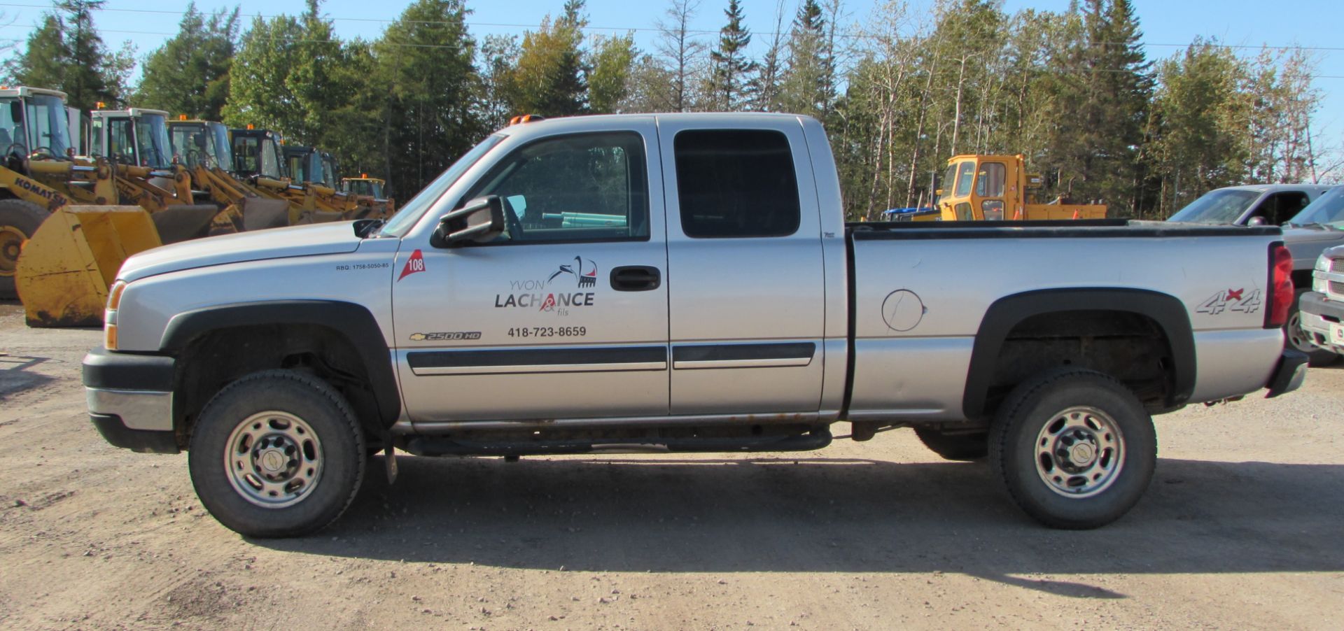 2007 CHEVY SILVERADO 2500HD PICK UP C/W EXTENDED CAB, 4X4, APPROX. 197,000KM (SHOWING ON METER) - Image 3 of 6
