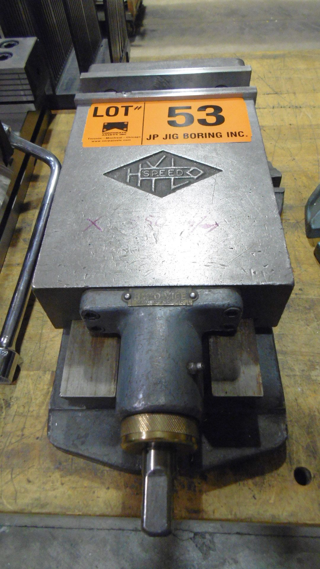 8" MACHINE VISE