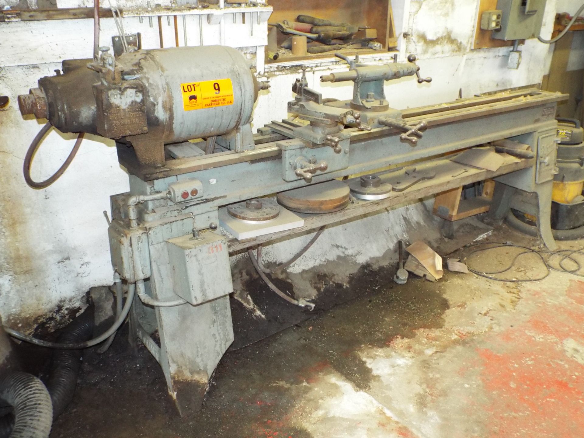 BLOUNT WOOD LATHE (CI)