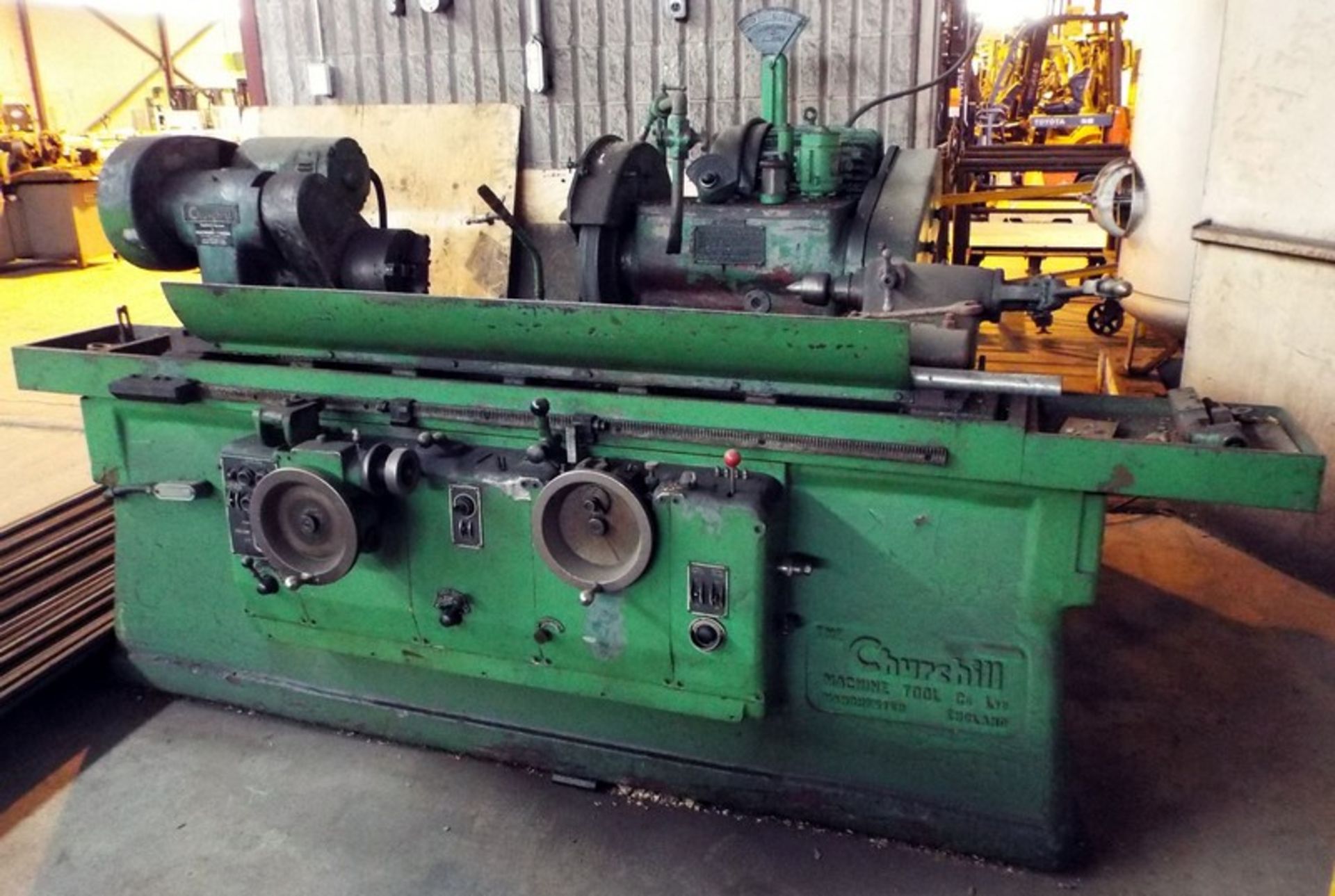 CHURCHILL EXTERNAL CYLINDRICAL GRINDER WITH 7 SWING OVER TABLE, 36 BETWEEN CENTERS, WORK HEAD SPEEDS