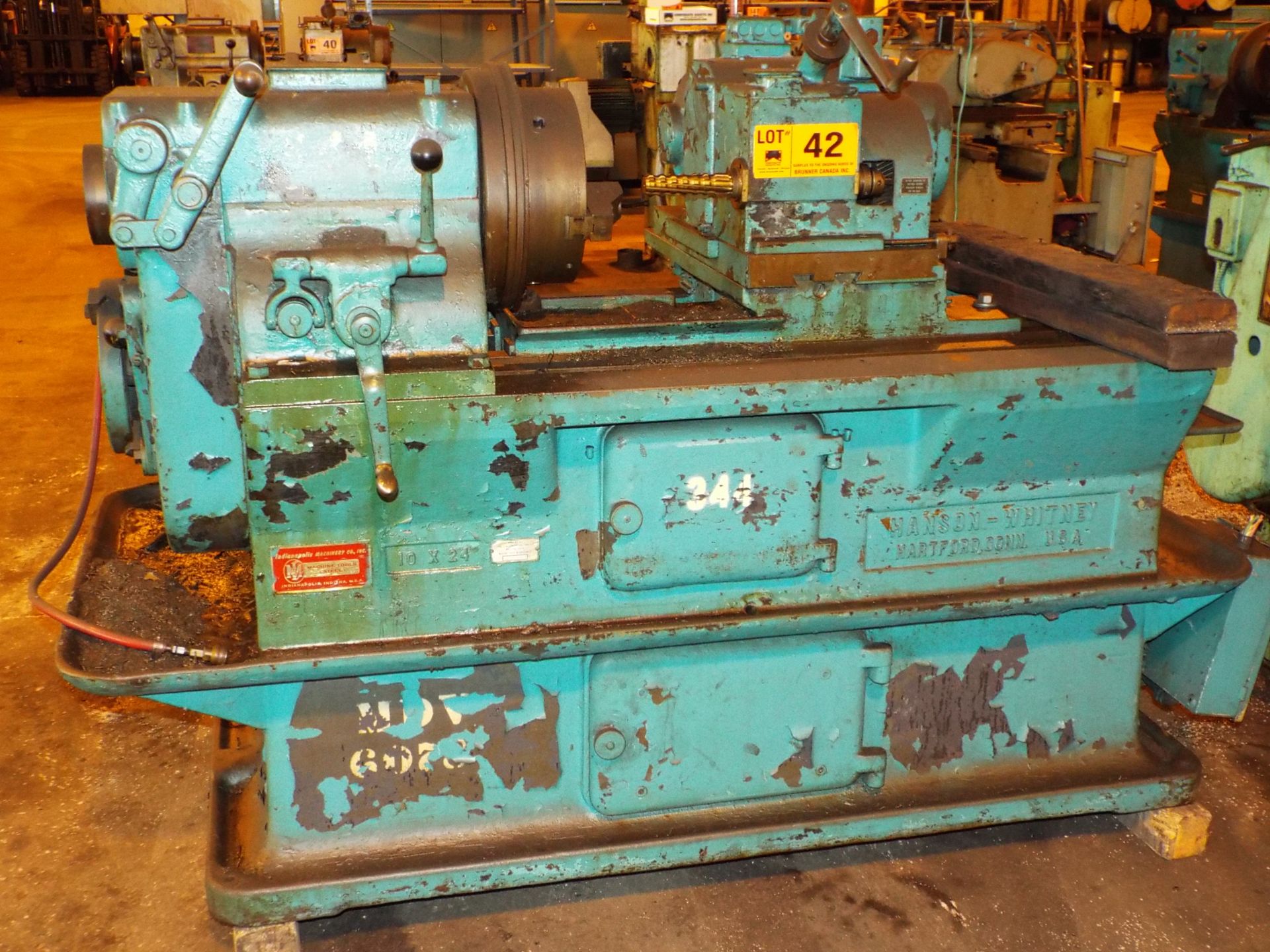 HANSON-WHITNEY 10X24 THREAD MILL WITH 10 SWING, 24 BETWEEN CENTERS, 4 SPINDLE BORE�, �, S/N: N/A (