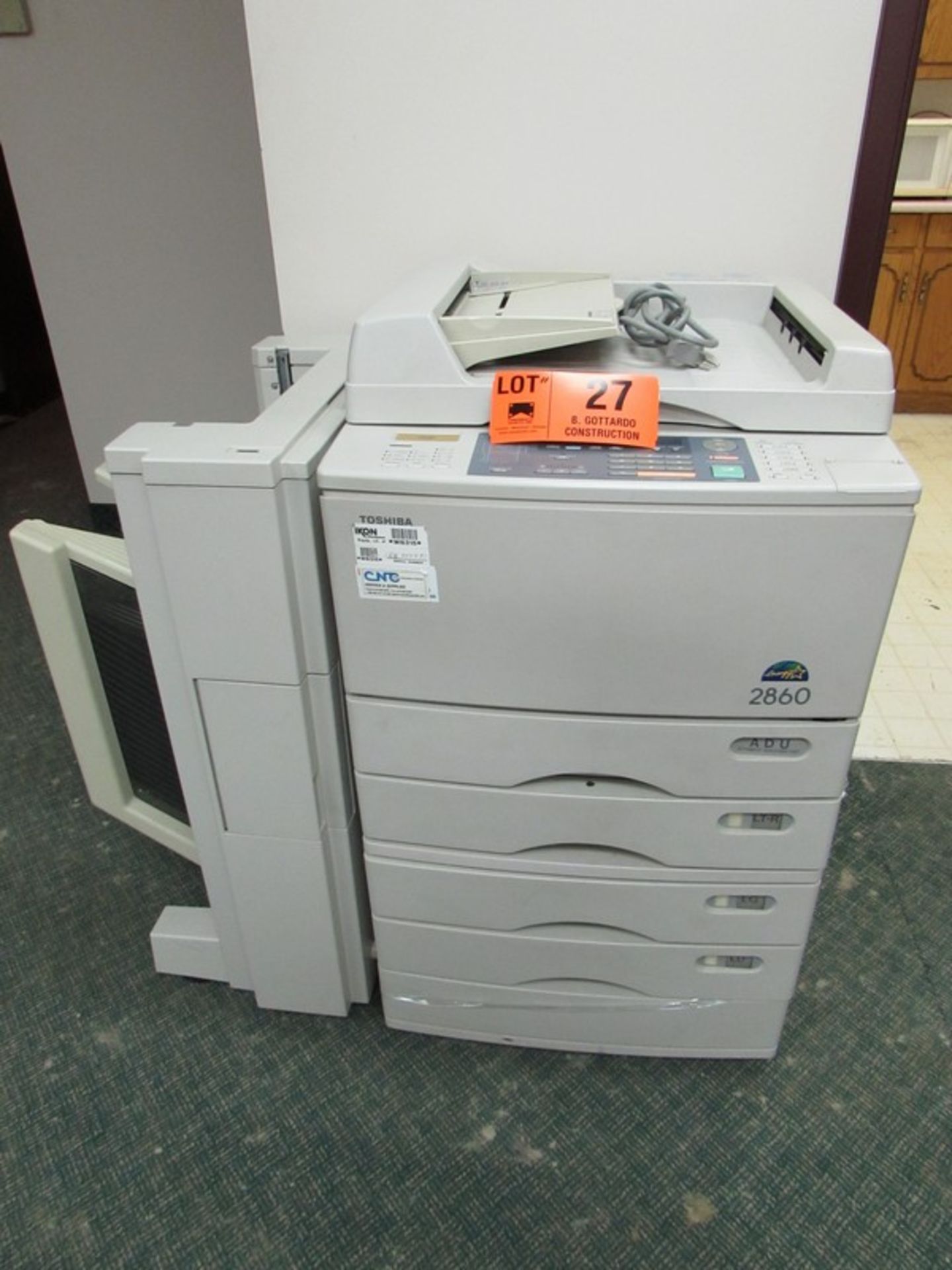 TOSHIBA 2860 COPIER WITH SORTER