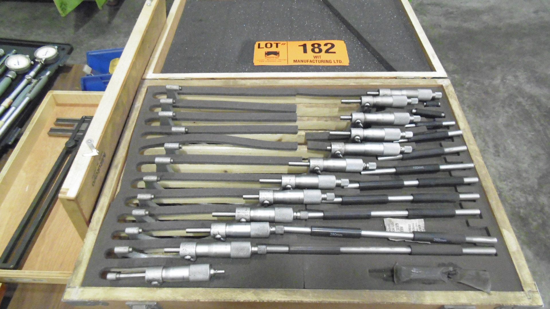 STM 0"- 12" OUTSIDE MICROMETER SET (LOCATED IN CAMBRIDGE)