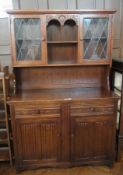 Carved oak dresser-type side cabinet, th