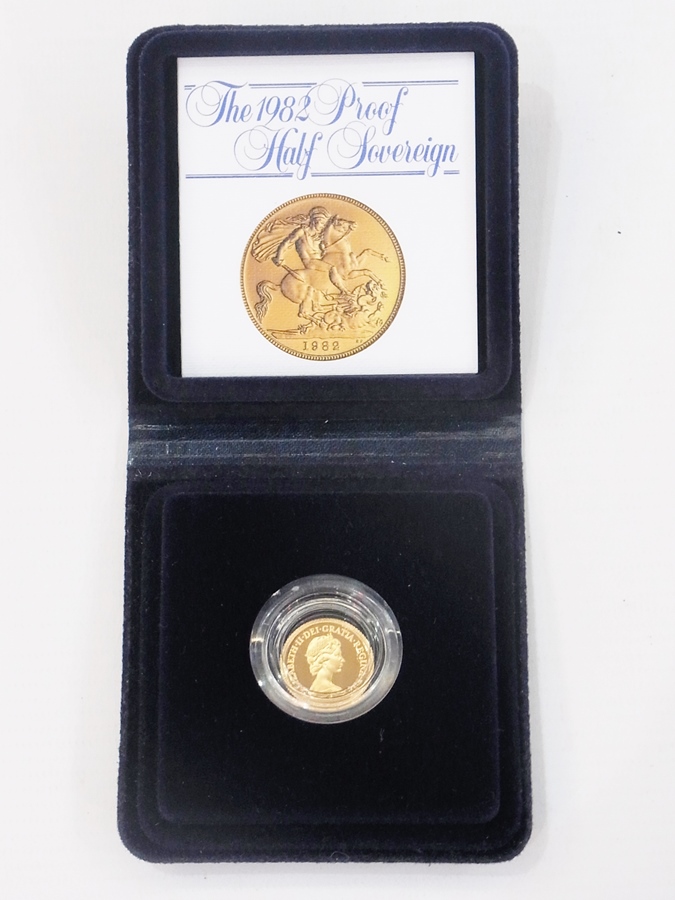 1982 Proof half-sovereign (cased)