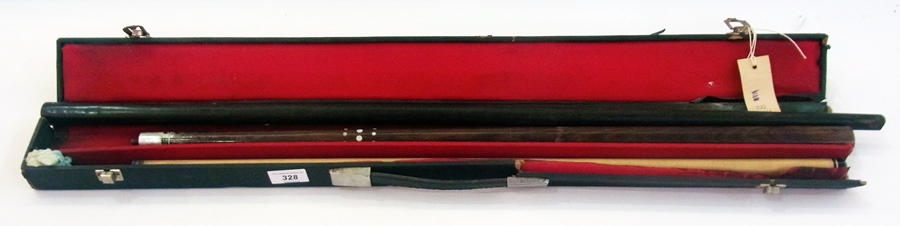 A boxed snooker cue with mother-of-pearl