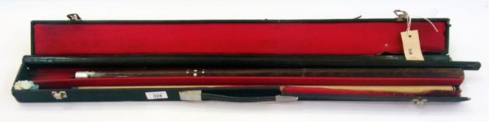 A boxed snooker cue with mother-of-pearl