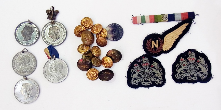 Quantity military buttons including Nava